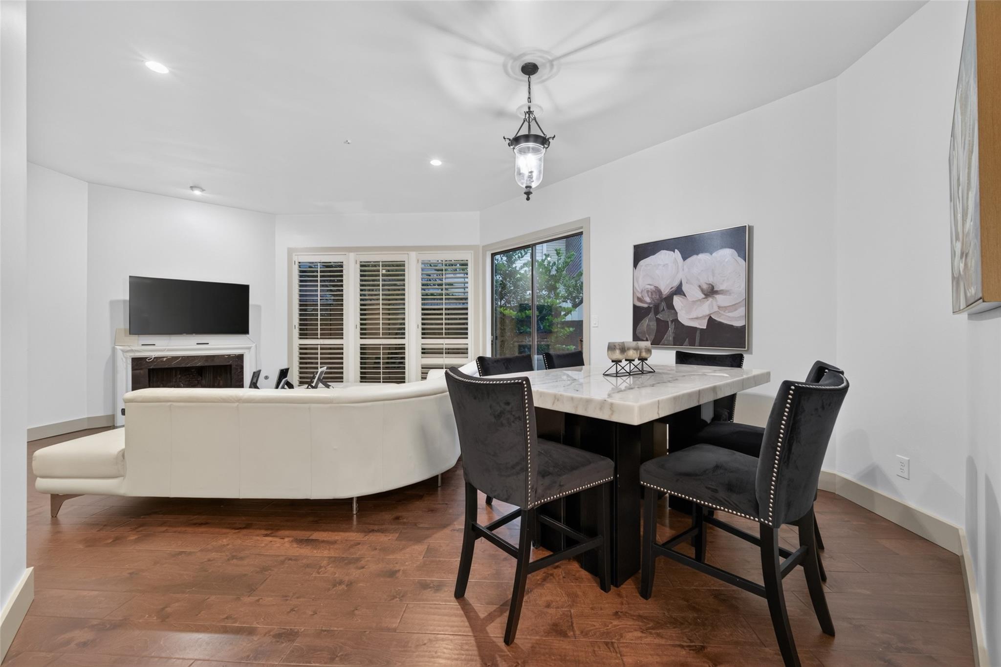 6000 Sugar Hill Drive # 17