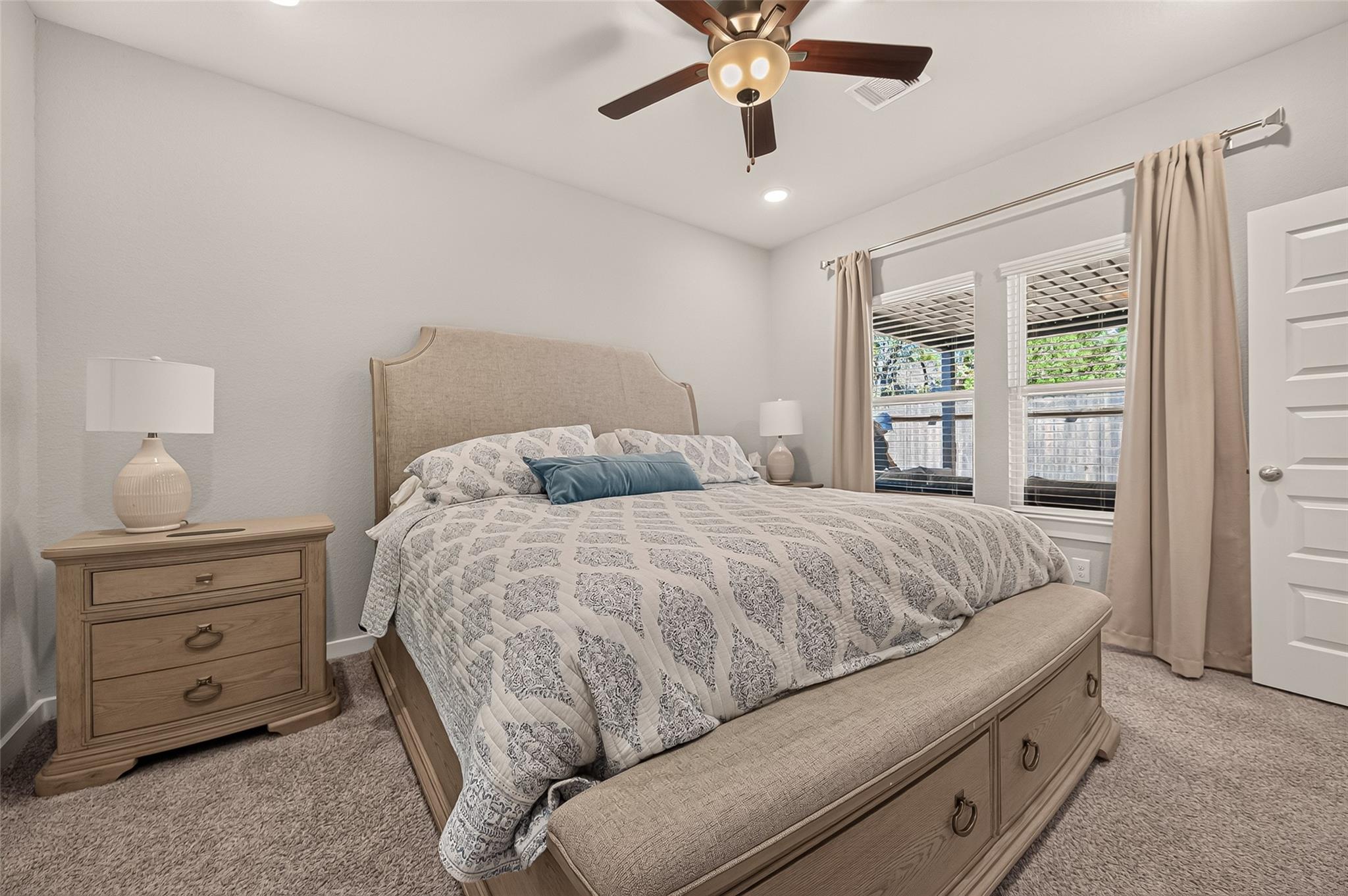 8522 Blueberry Ash Street