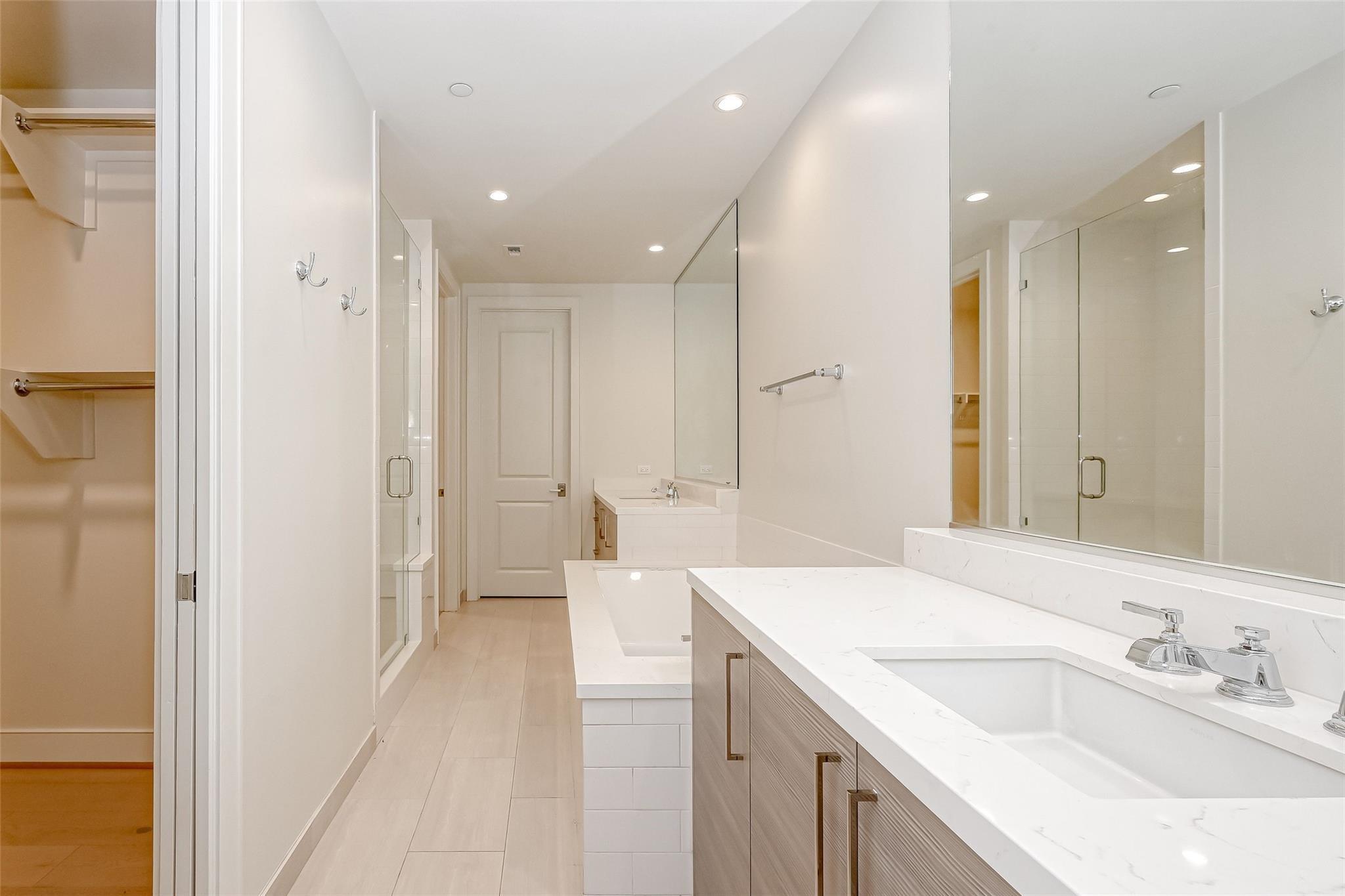 2047 Westcreek Lane # 801