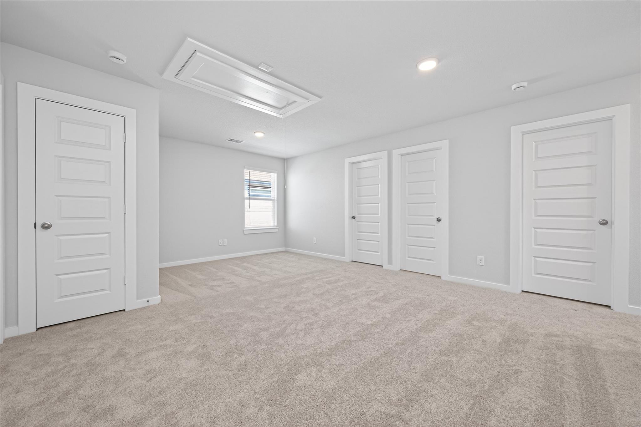 8514 Blueberry Ash Street