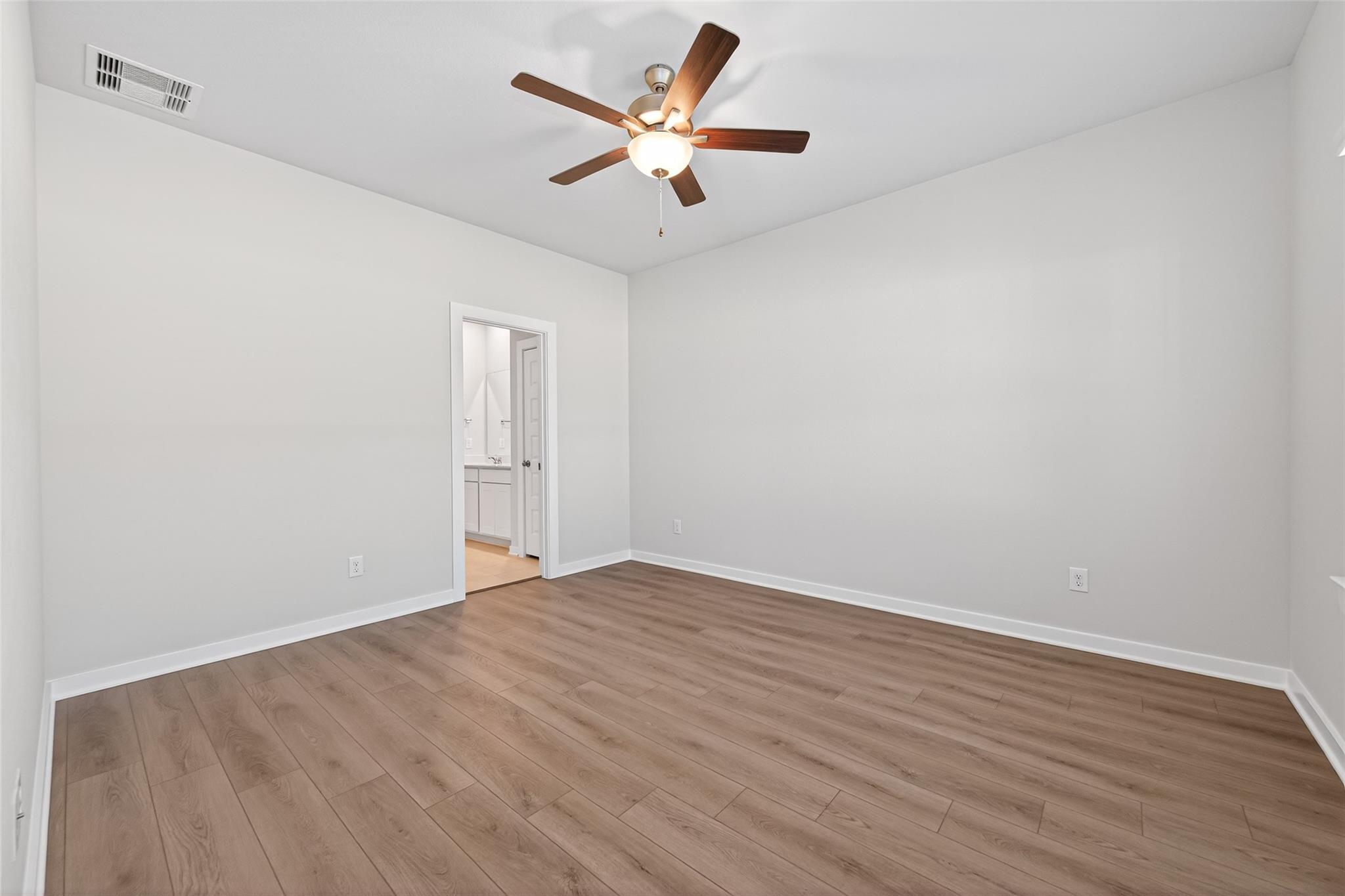 8514 Blueberry Ash Street