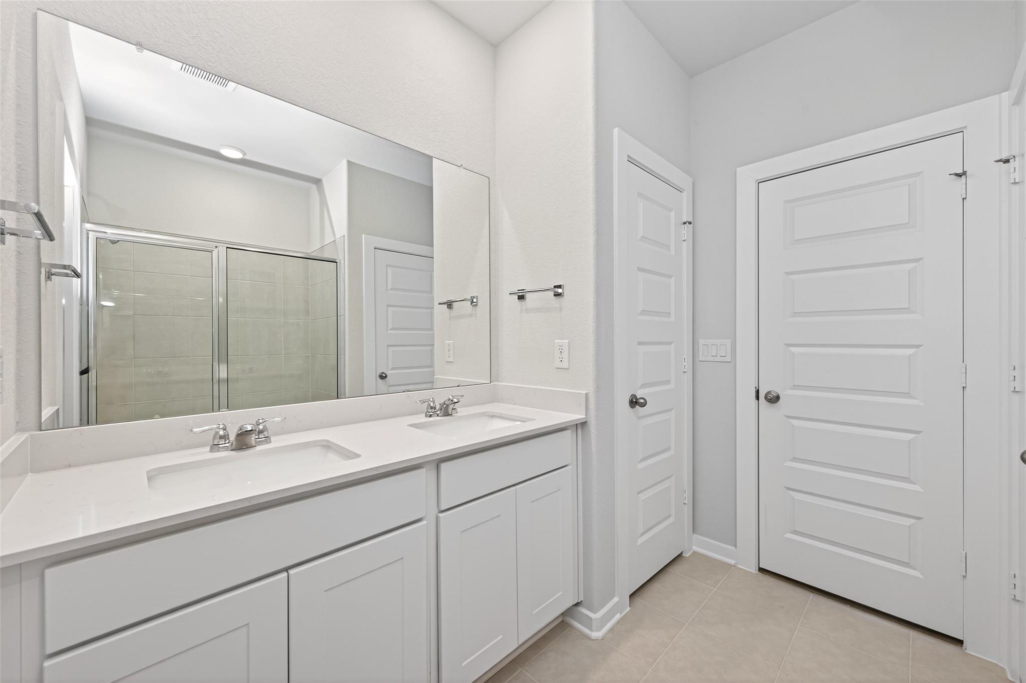 8514 Blueberry Ash Street