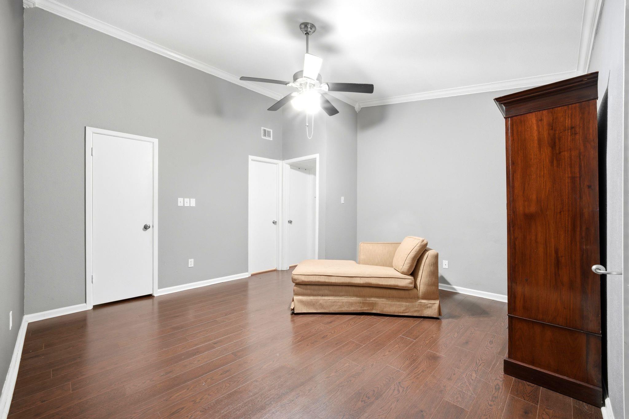 2425 Augusta Drive # 22