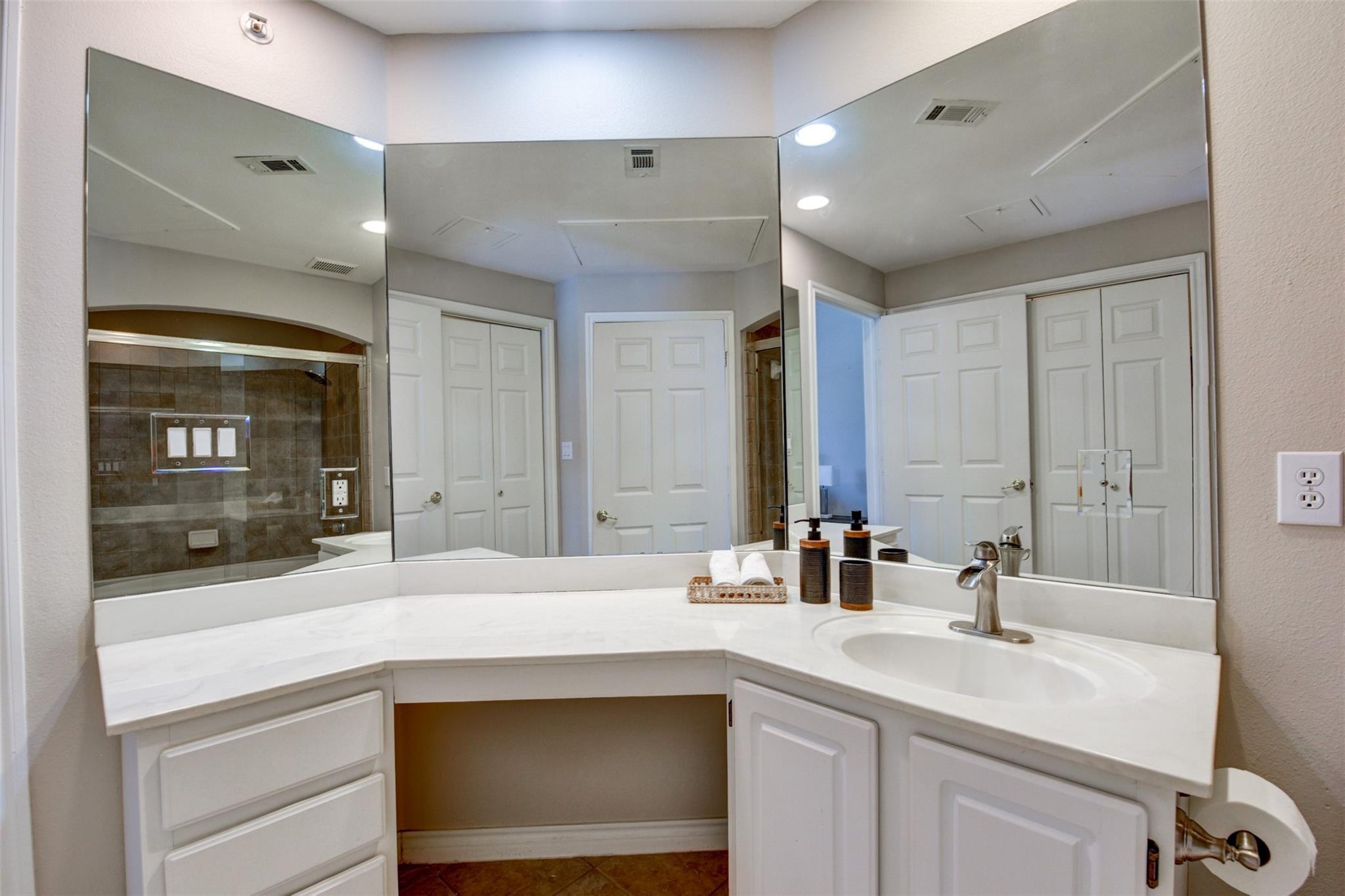 2400 Mccue Road # 448