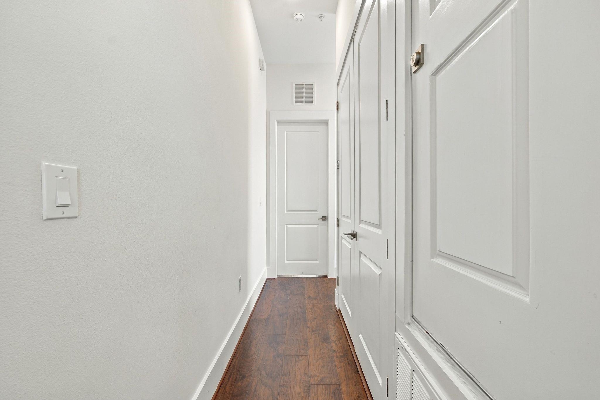 2401 Crawford Street Unit: C2A