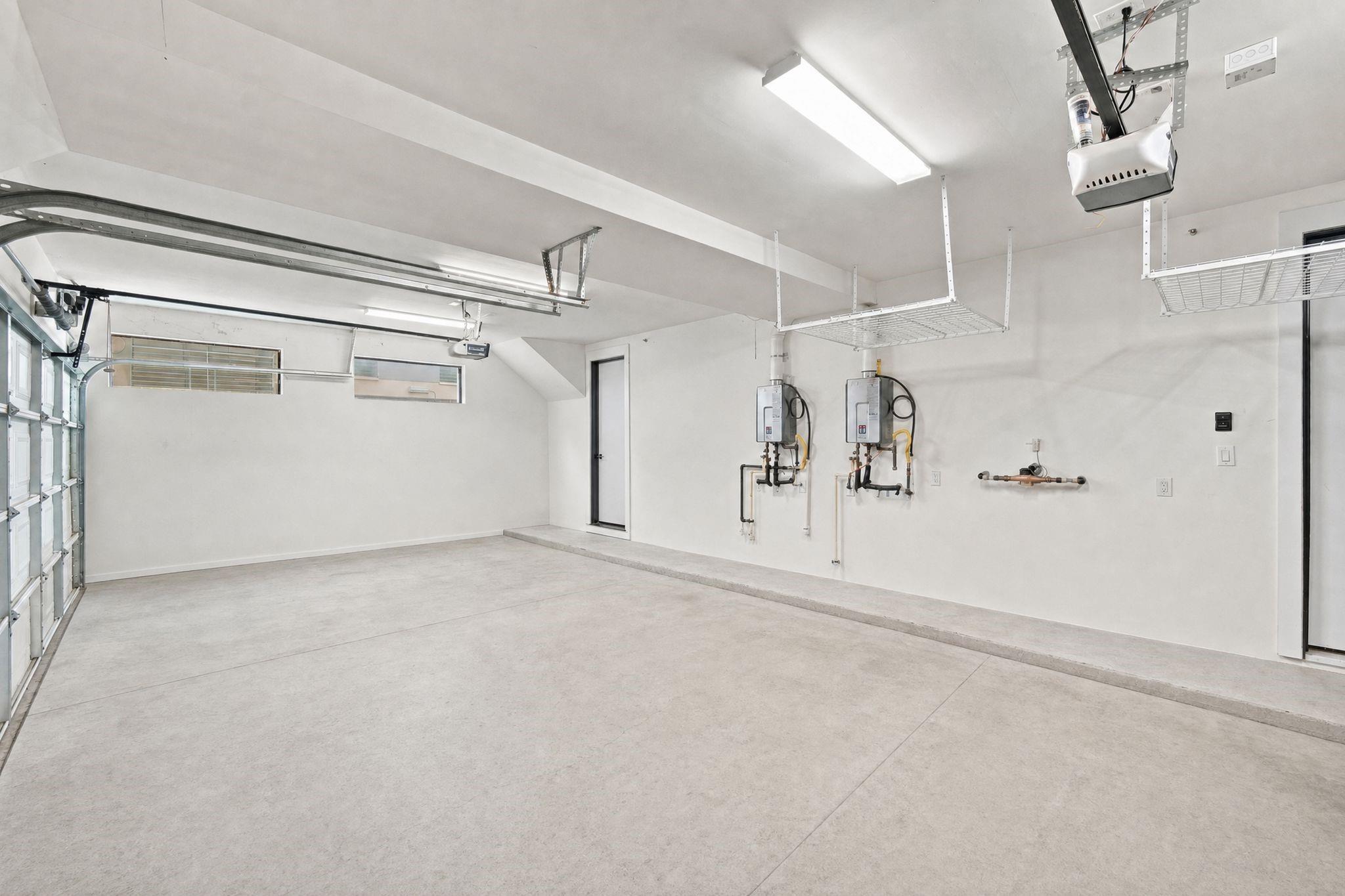 2401 Crawford Street Unit: C2A