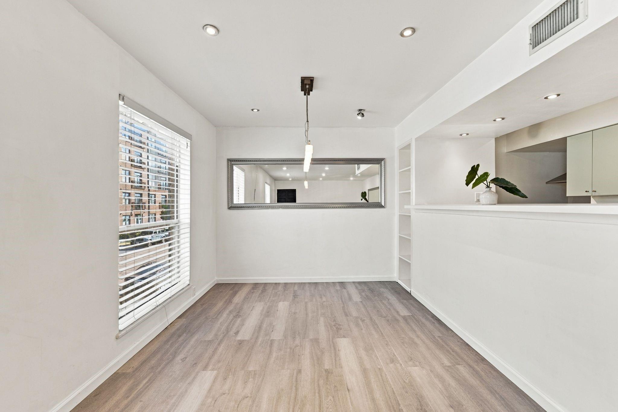 5863 Inwood Drive # 4