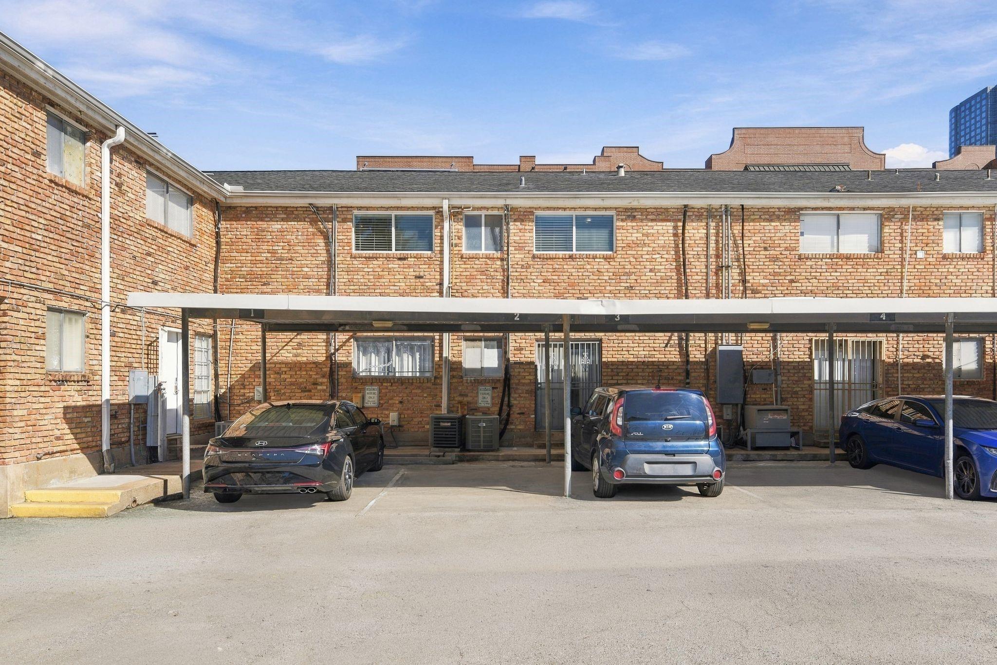 5863 Inwood Drive # 4