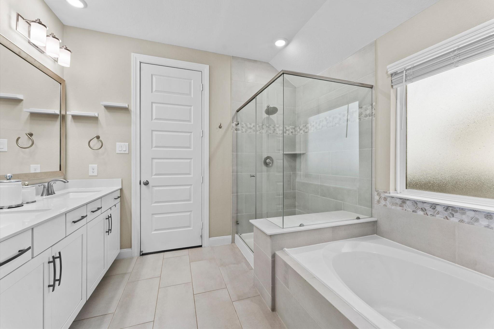 2185 Woodland Pine Drive