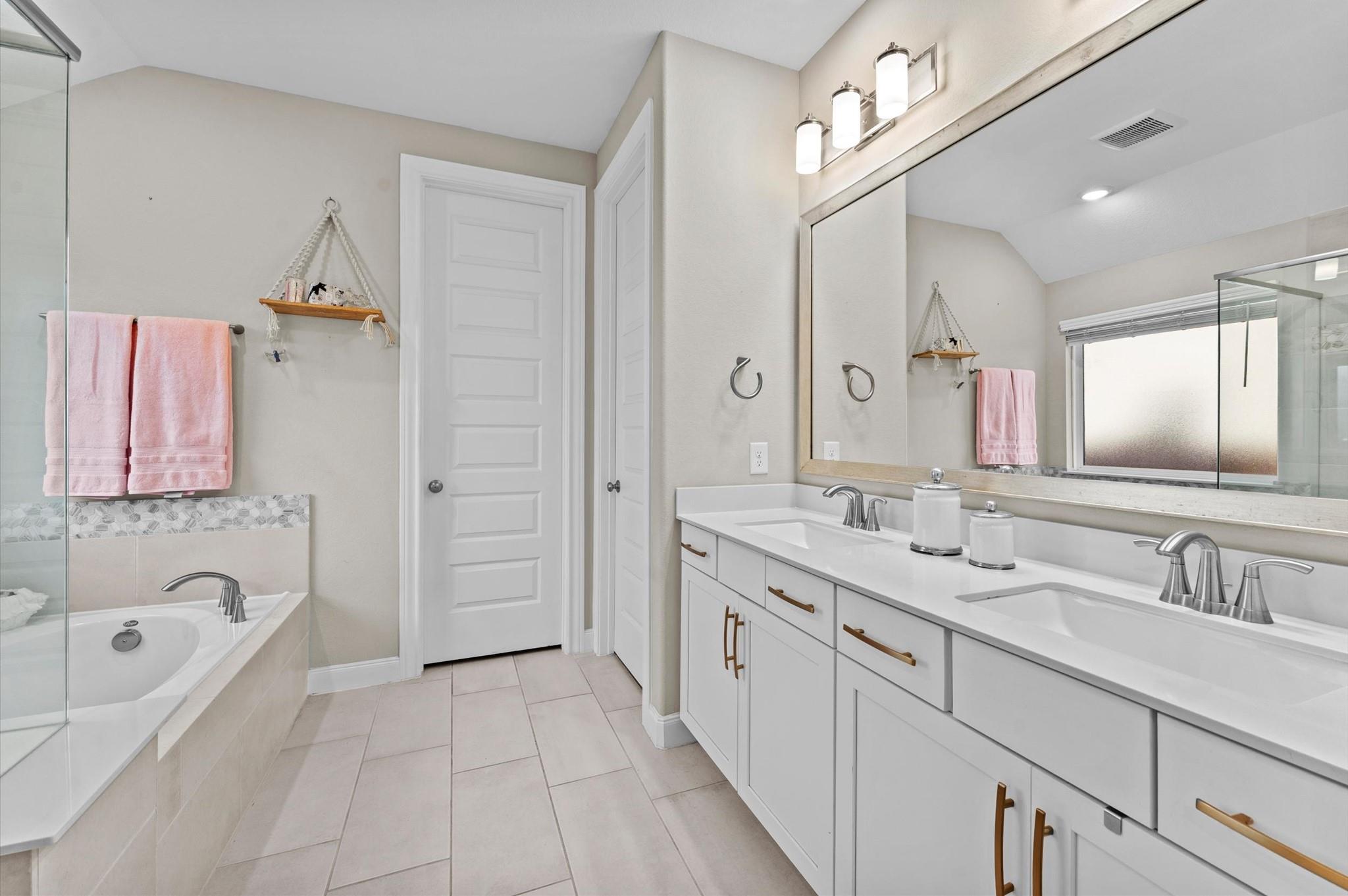 2185 Woodland Pine Drive