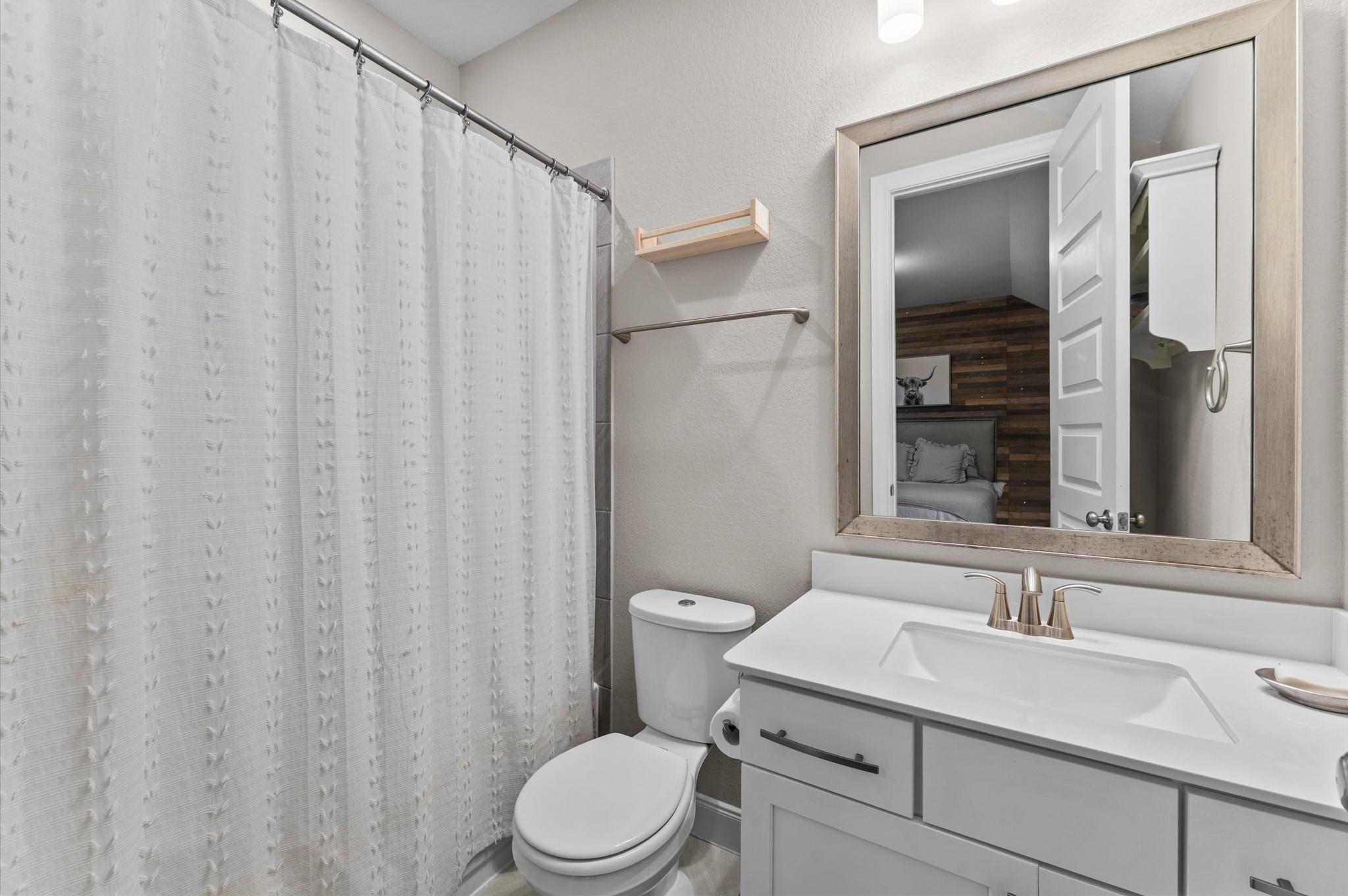 2185 Woodland Pine Drive