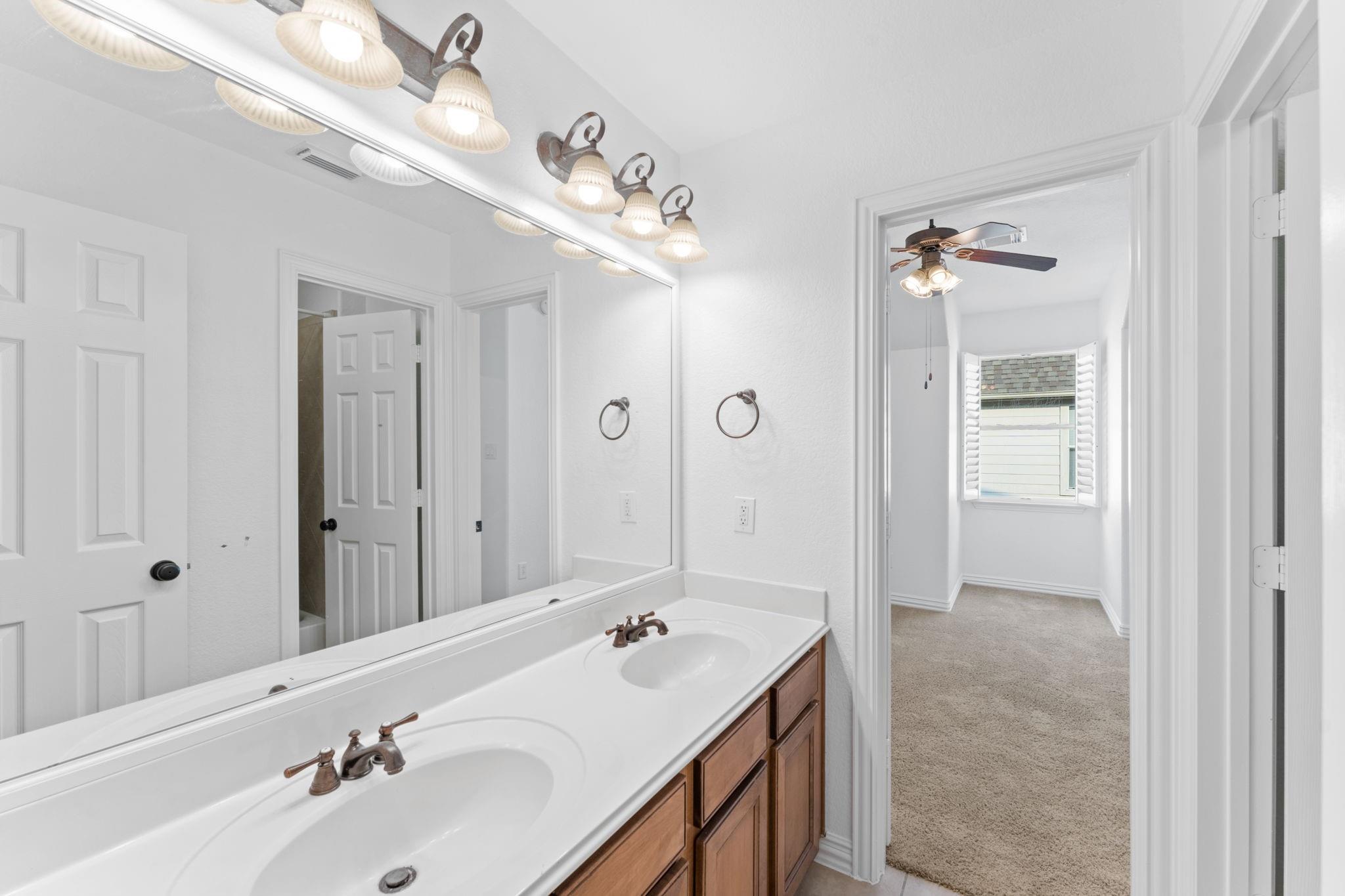 47 N Winsome Path Circle