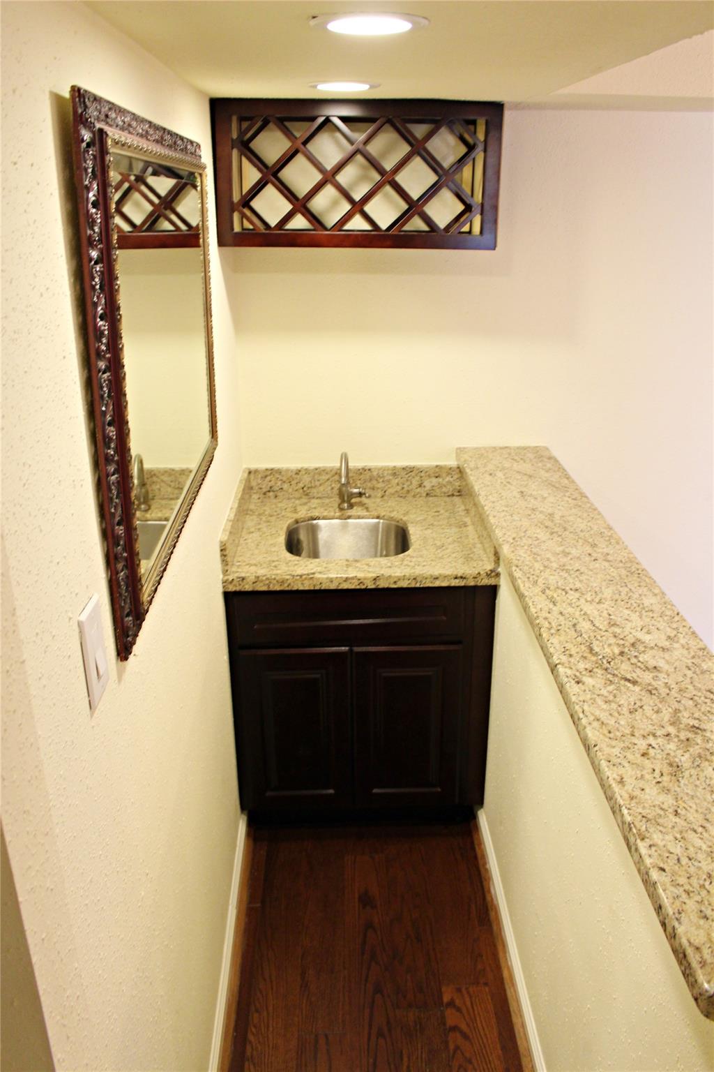 4635 Wild Indigo Street # 515