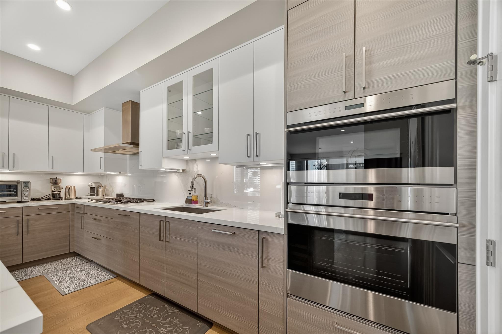 2047 Westcreek Lane # 608