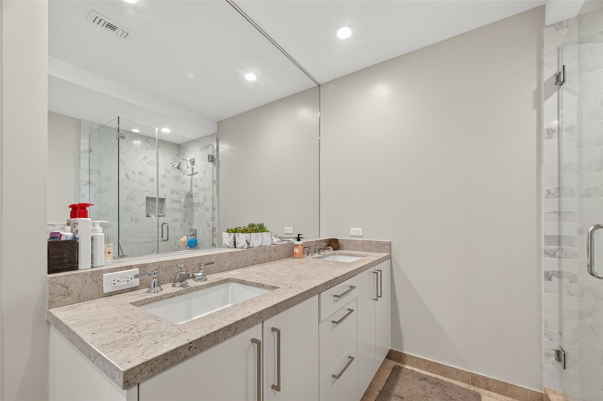 2047 Westcreek Lane # 608