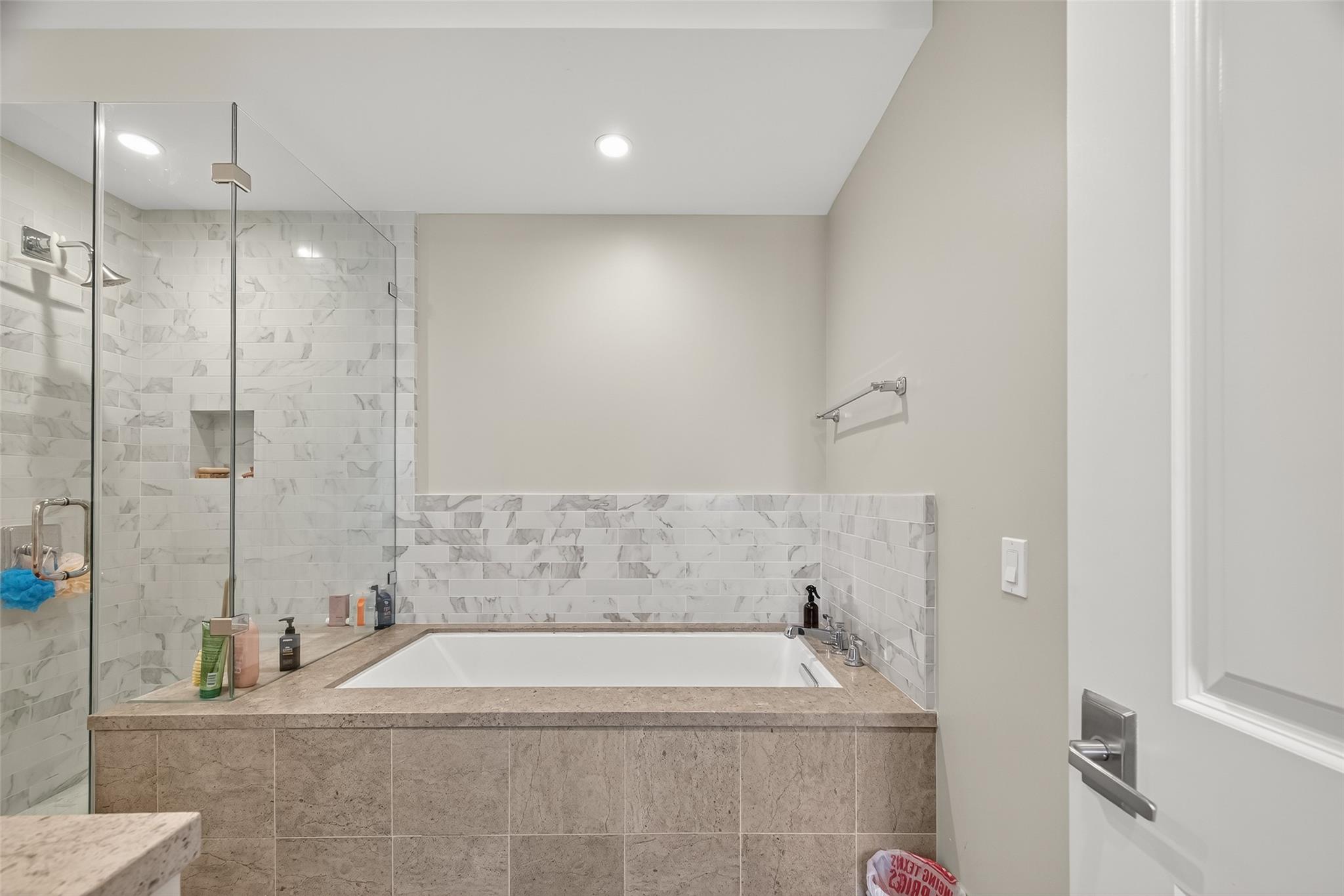 2047 Westcreek Lane # 608