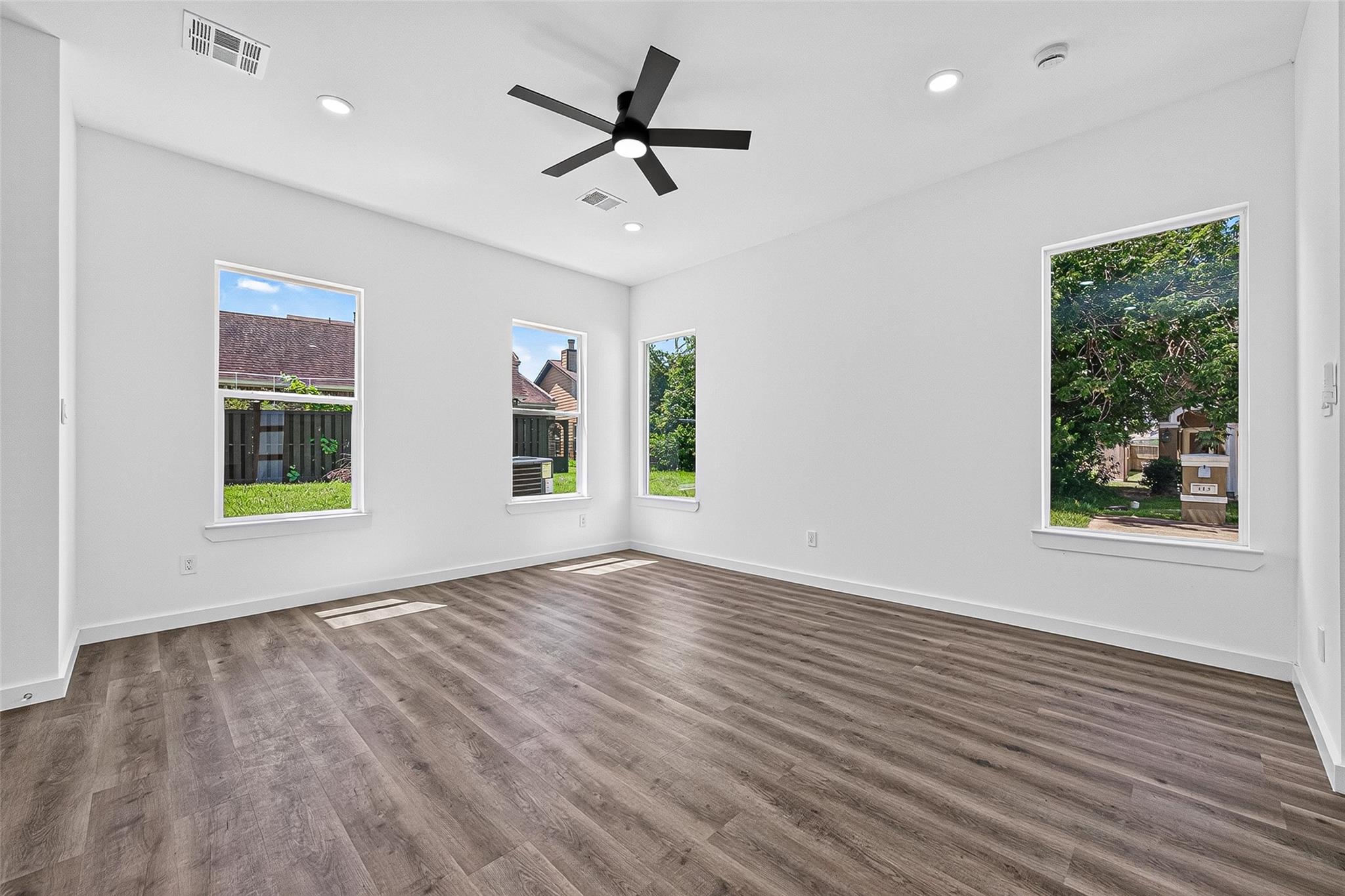 115 Capetown Lane