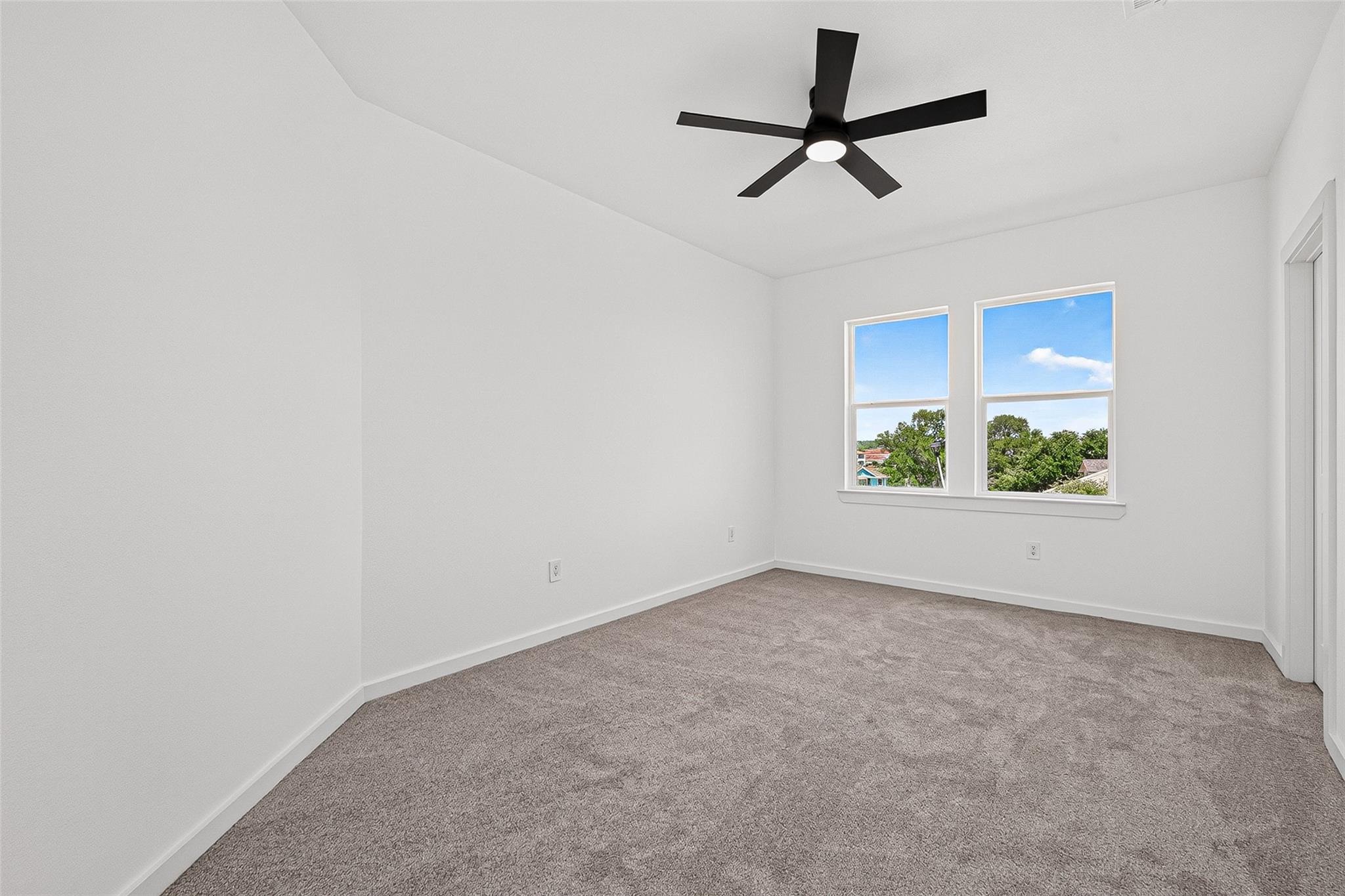 115 Capetown Lane