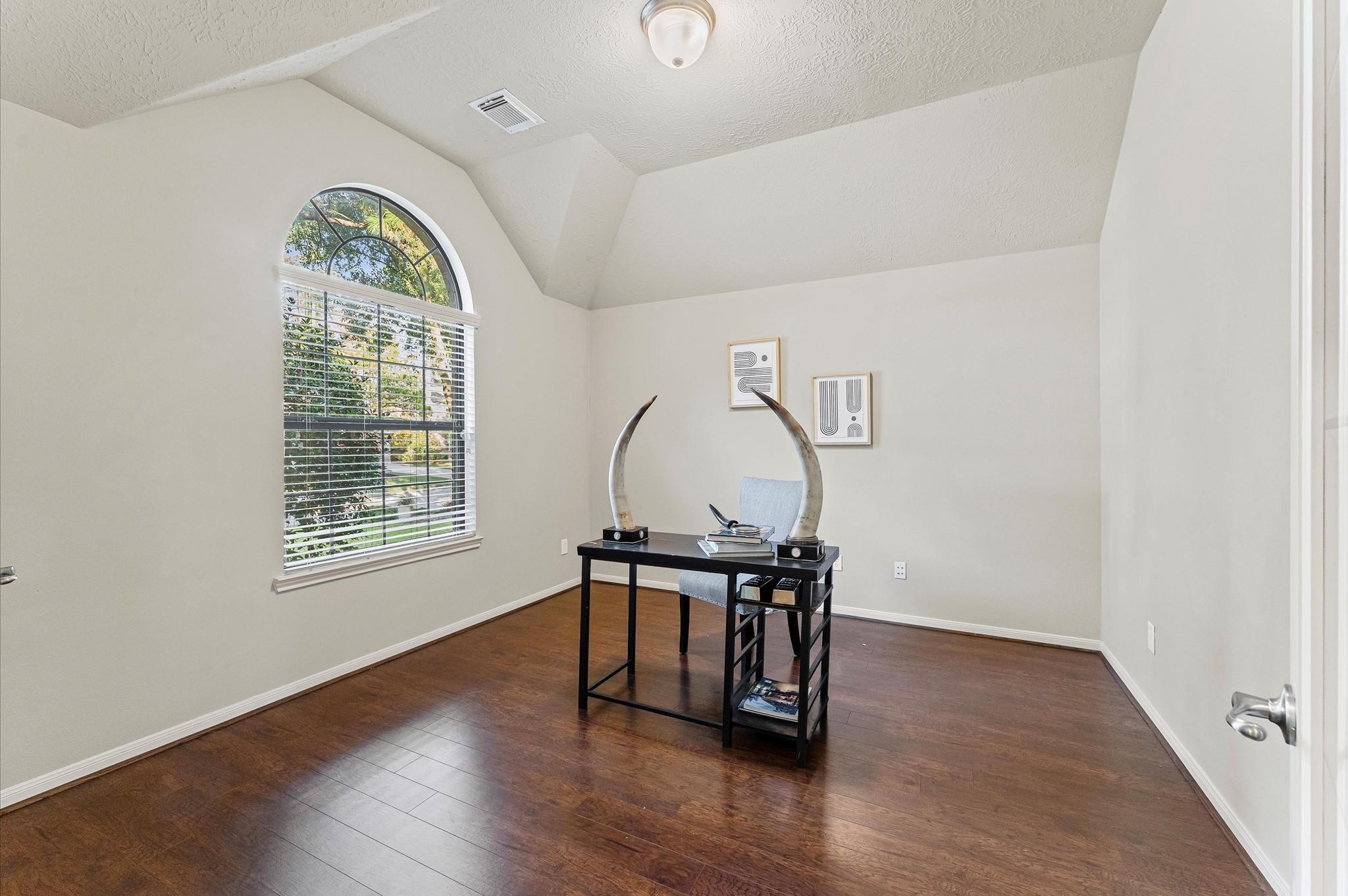 31 Pleasant Point Place