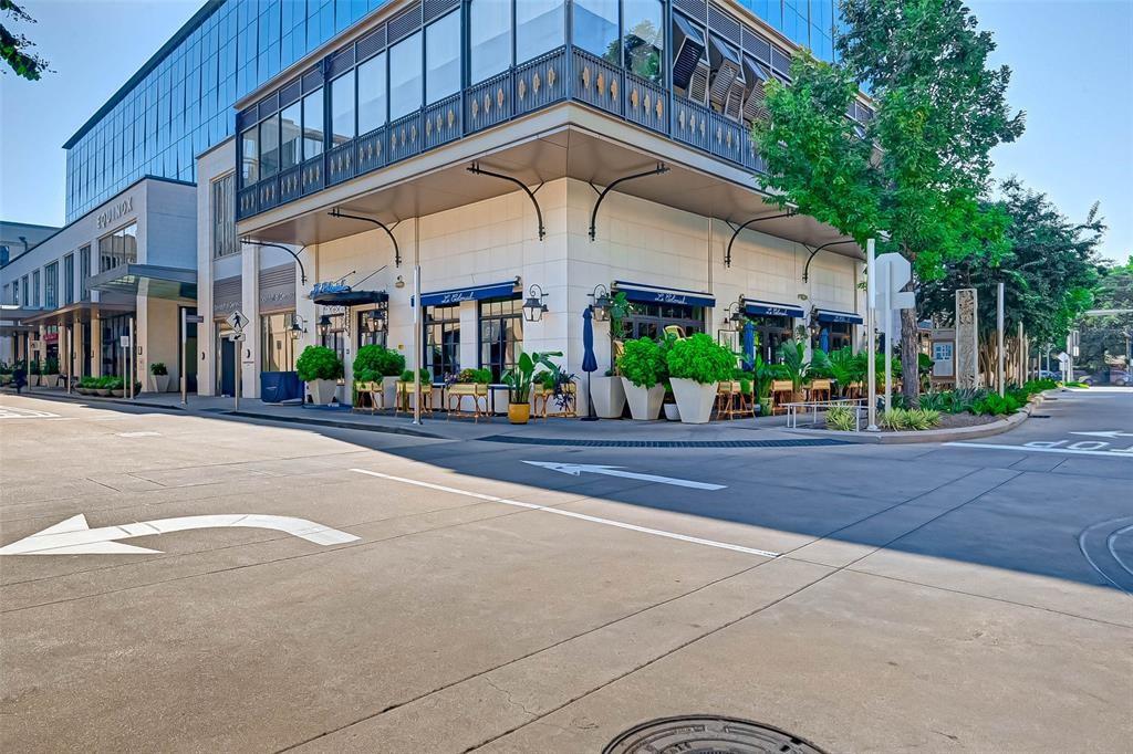 2047 Westcreek Lane # 601