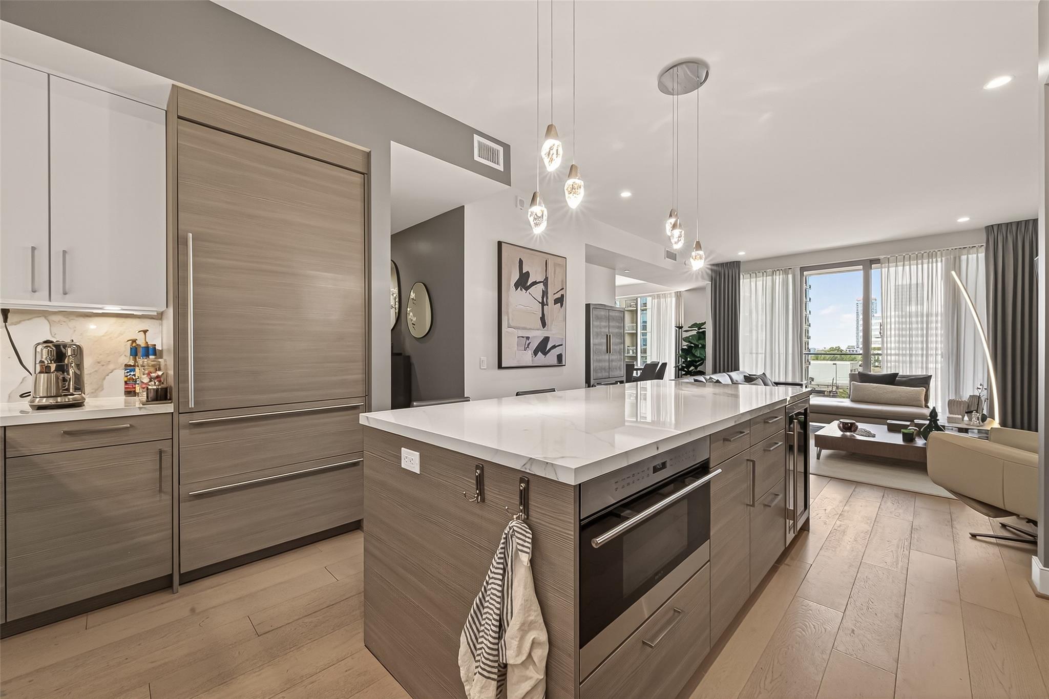 2047 Westcreek Lane # 601