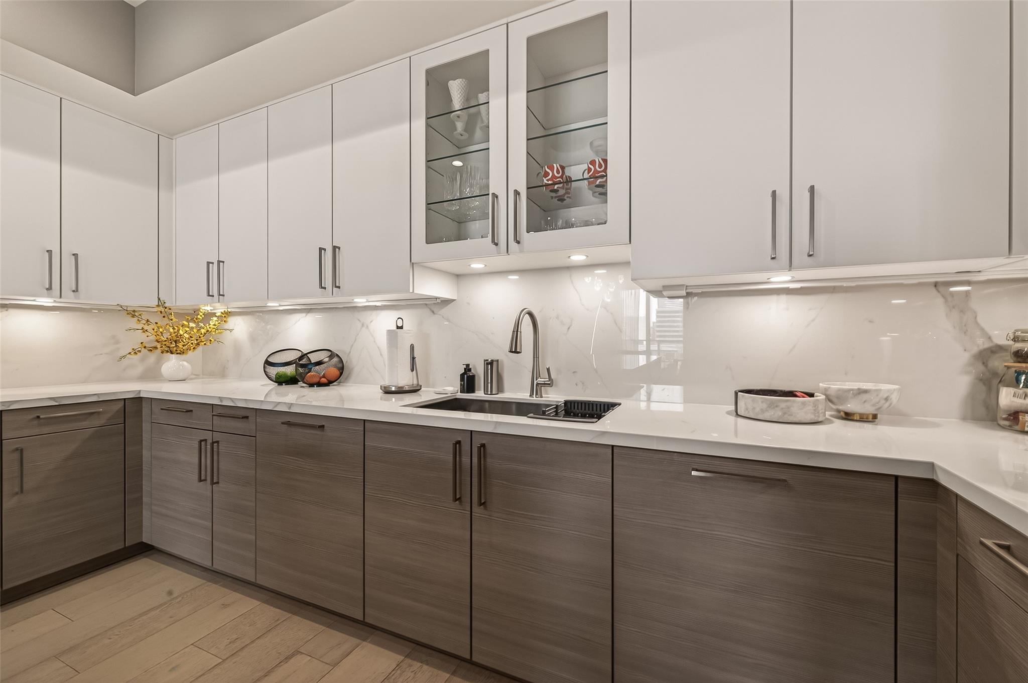 2047 Westcreek Lane # 601