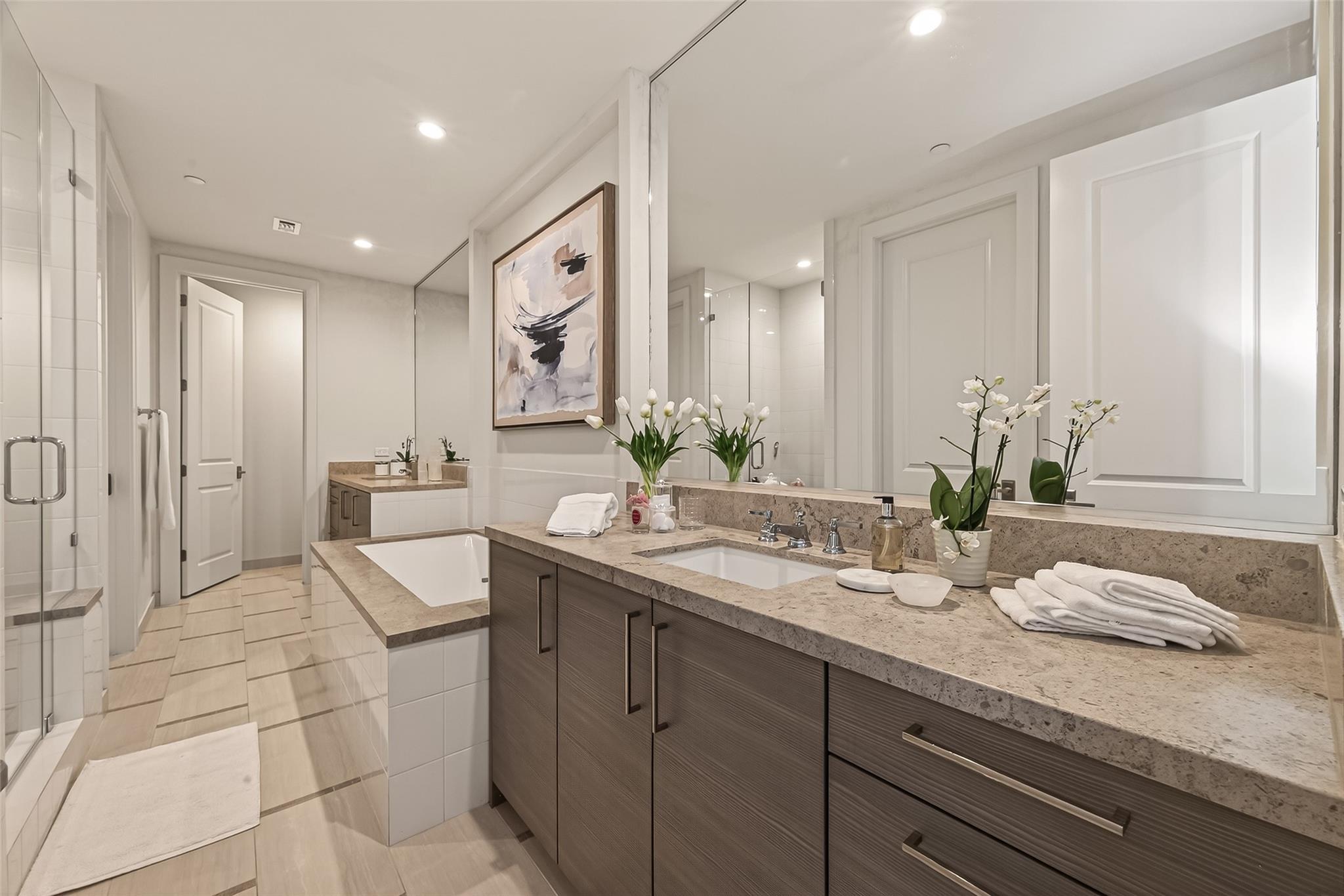 2047 Westcreek Lane # 601