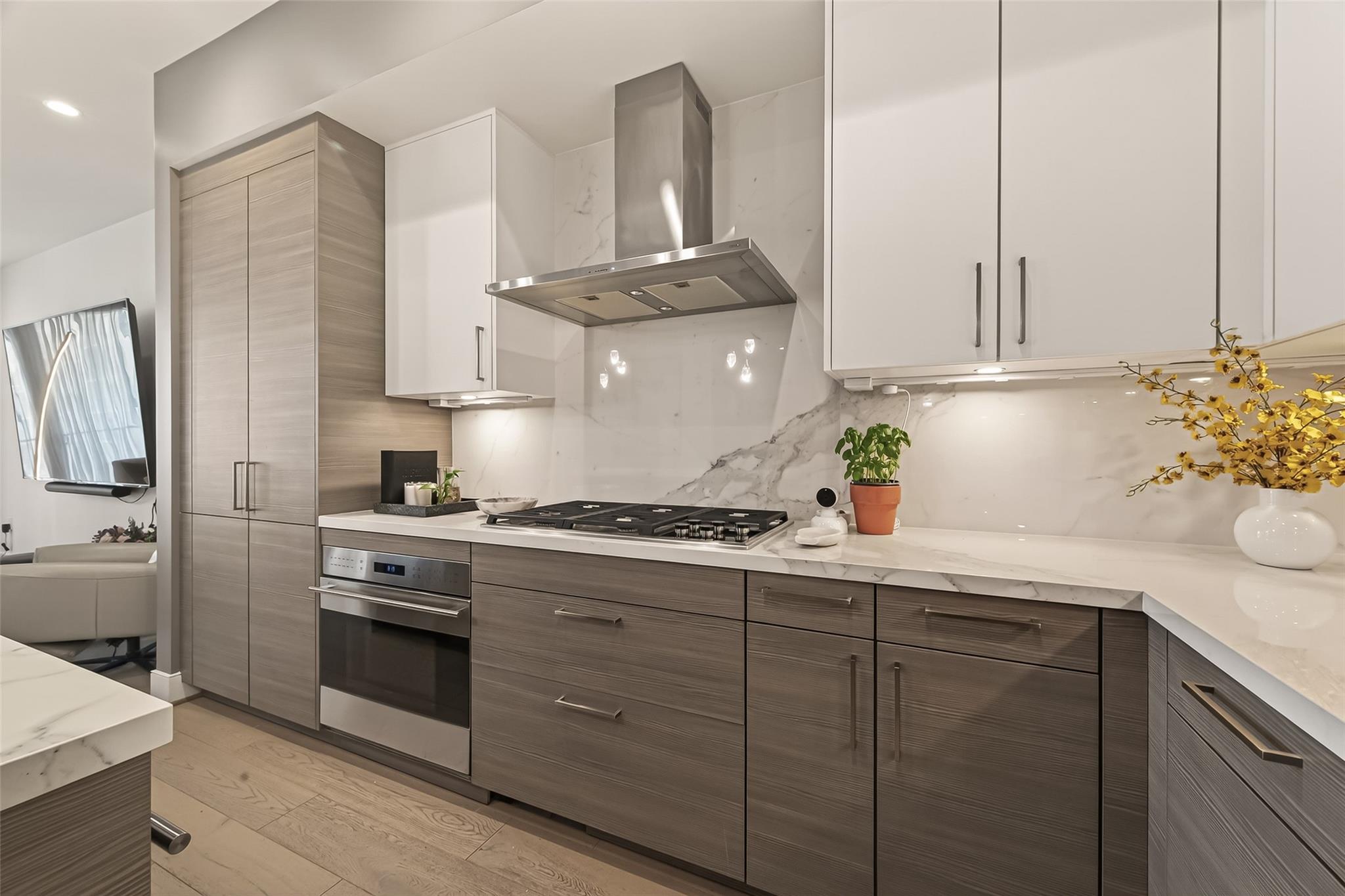 2047 Westcreek Lane # 601