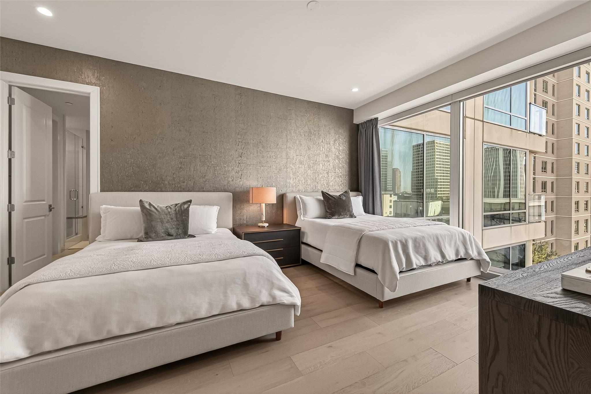 2047 Westcreek Lane # 601