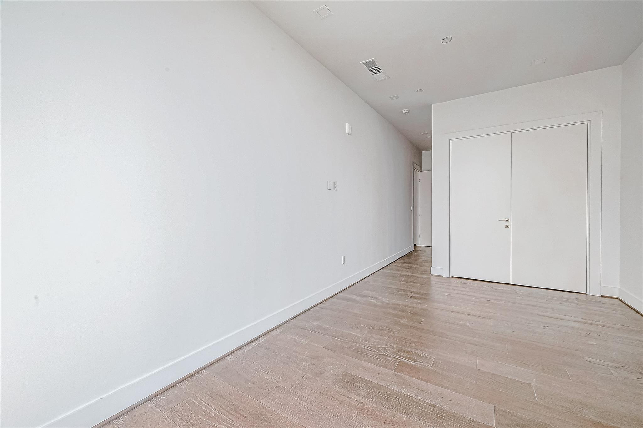 1711 Allen Parkway # 1703