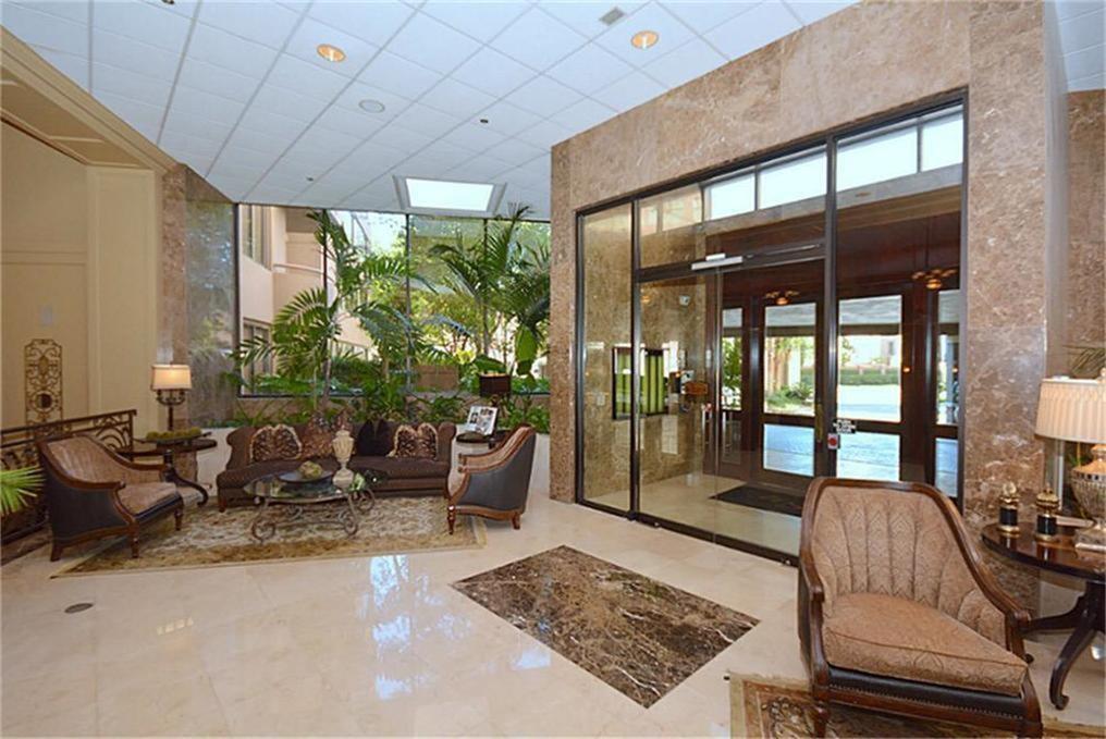 3525 Sage Road # 706