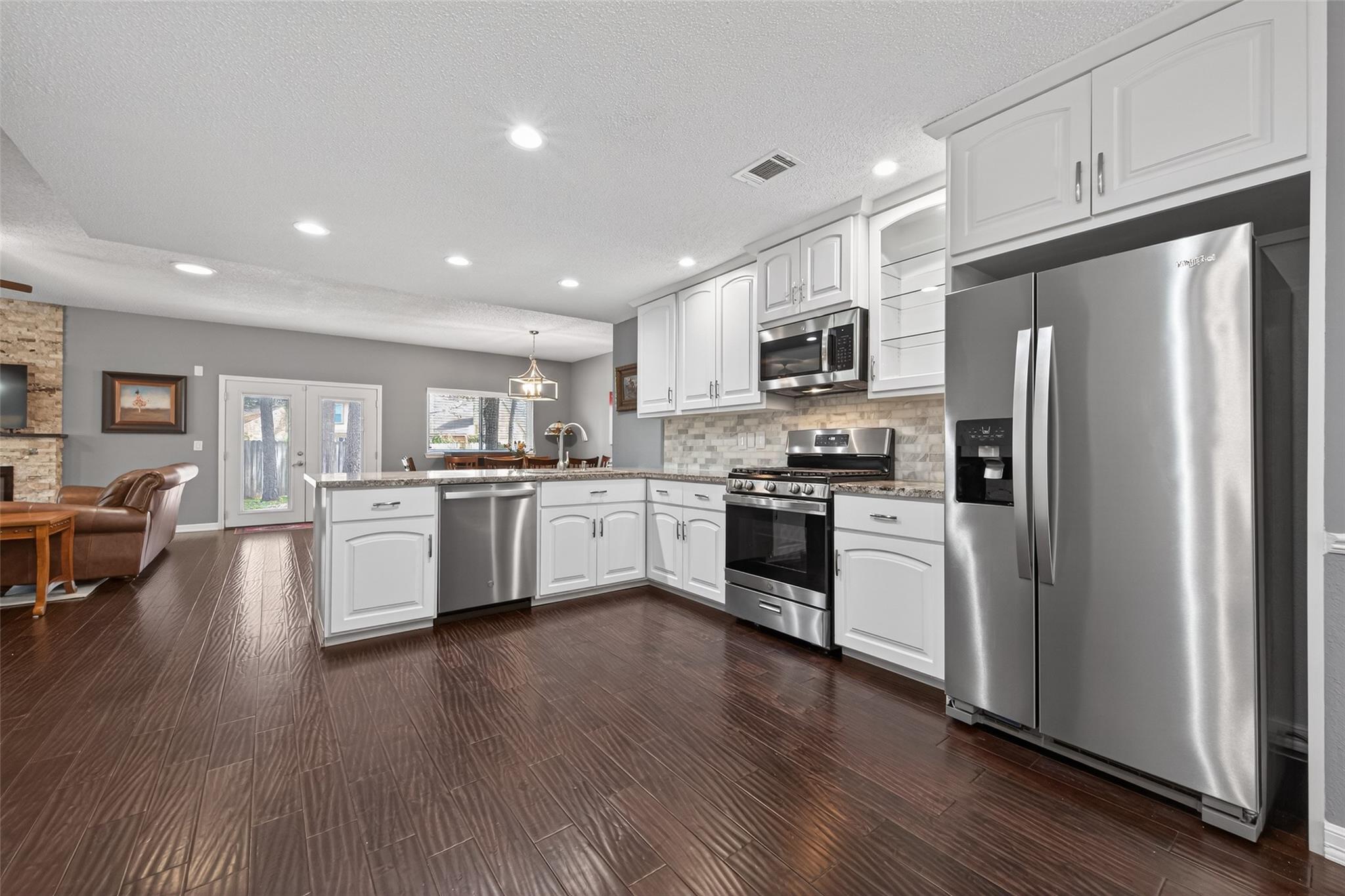 35 Sheep Meadow Place