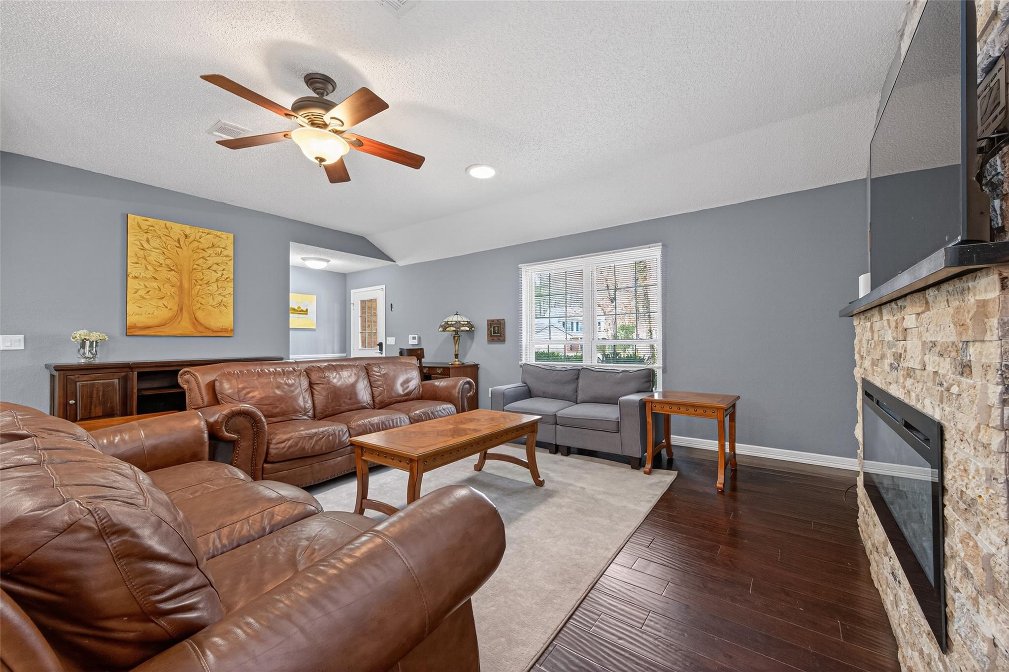 35 Sheep Meadow Place