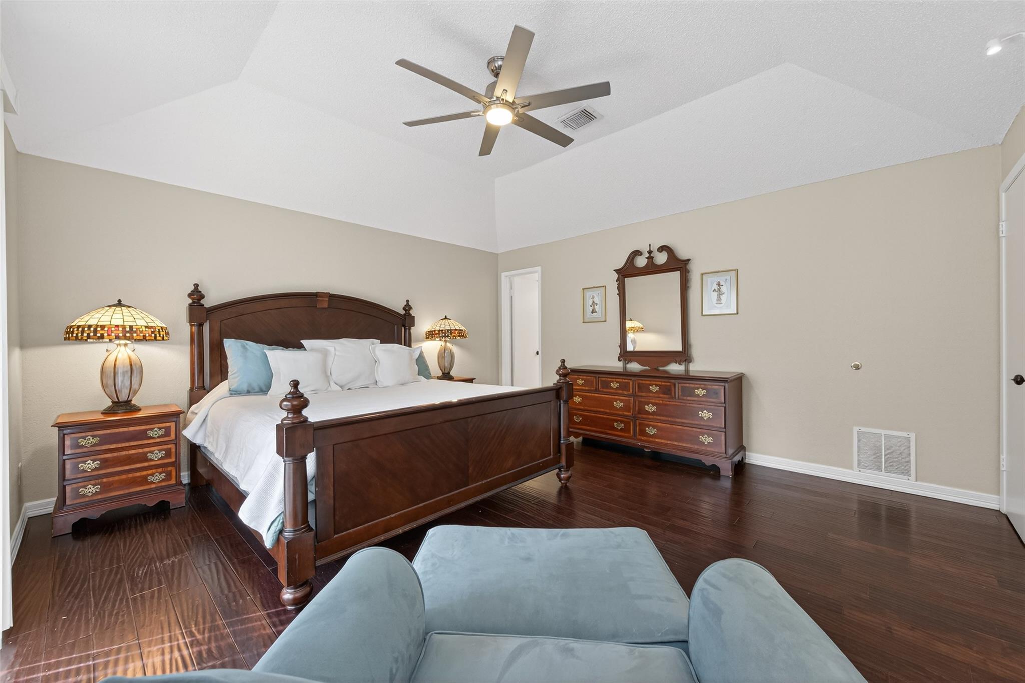 35 Sheep Meadow Place