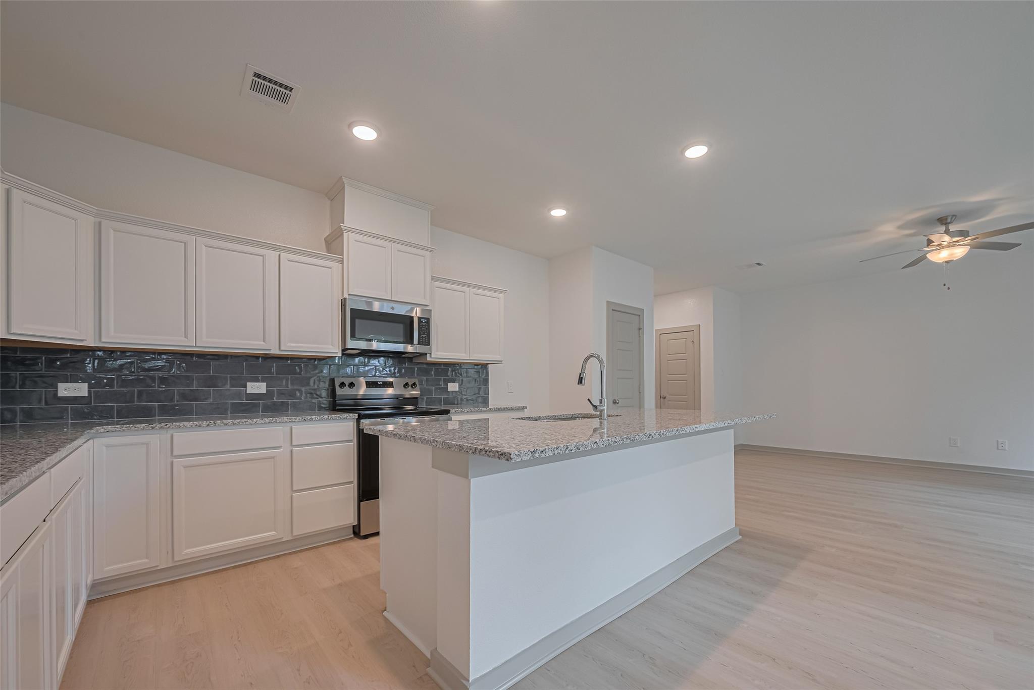 11622 Twain Drive