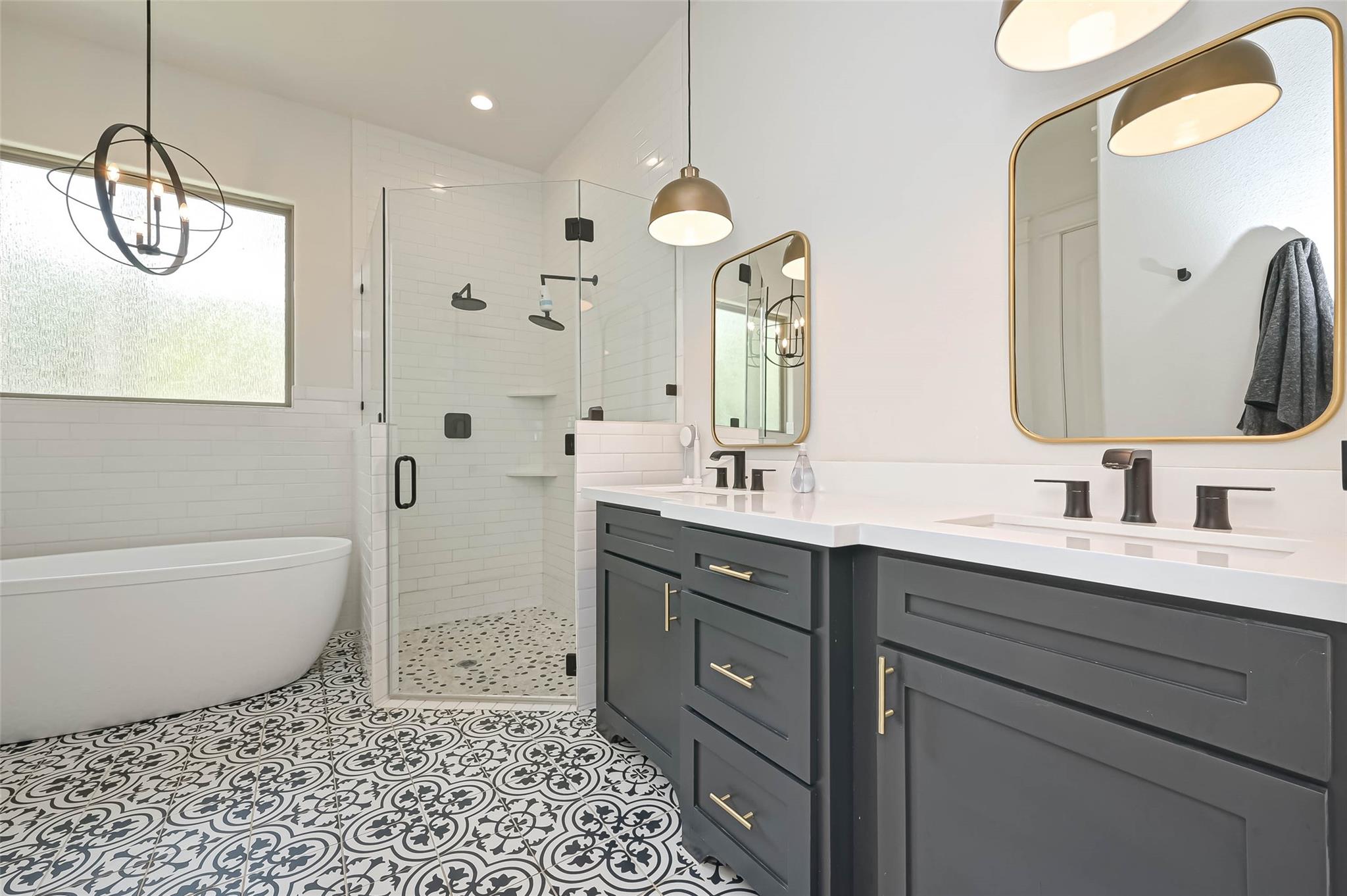 2407 Chantilly Lane Lane