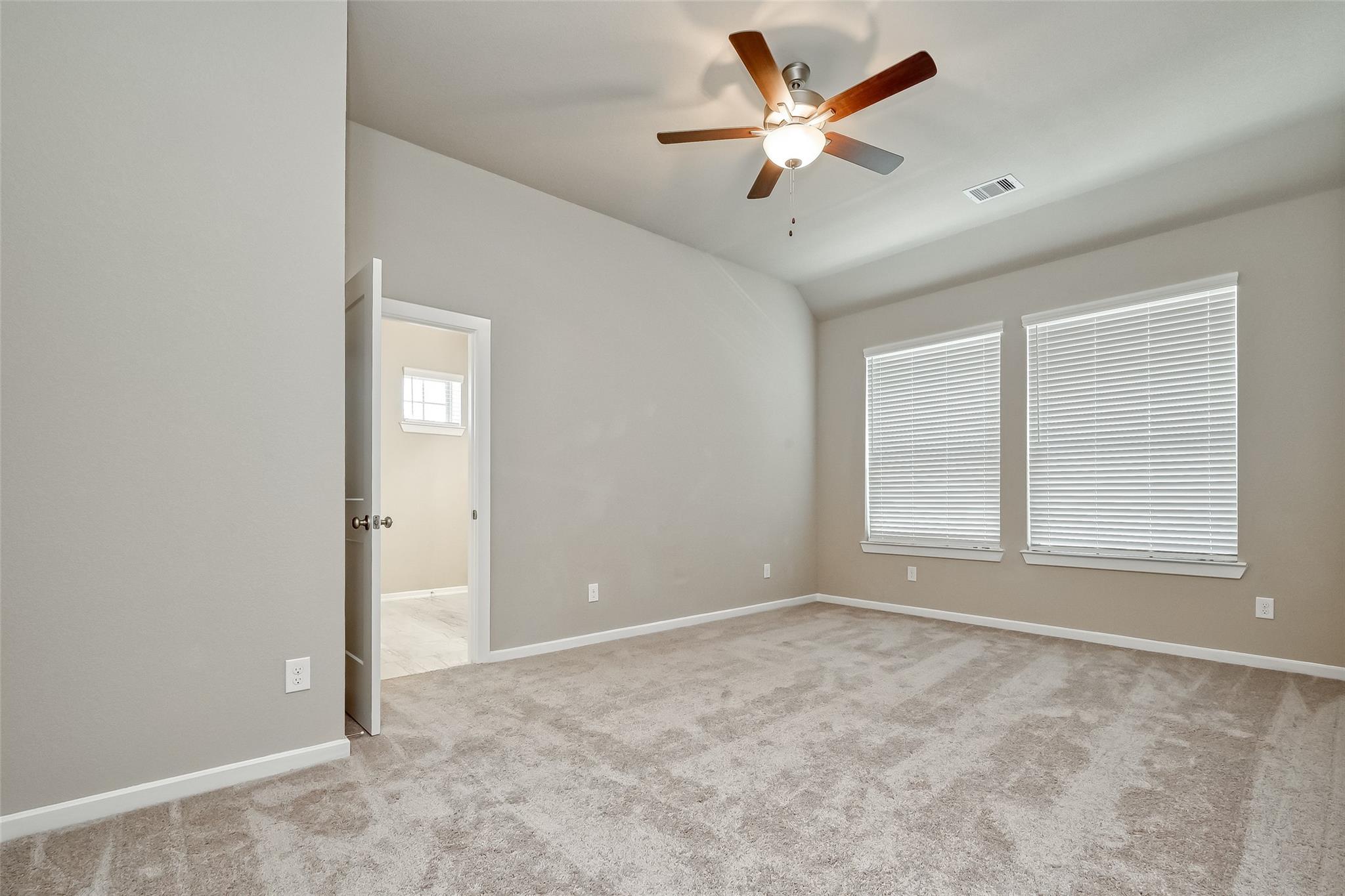 548 Long Leaf Pine
