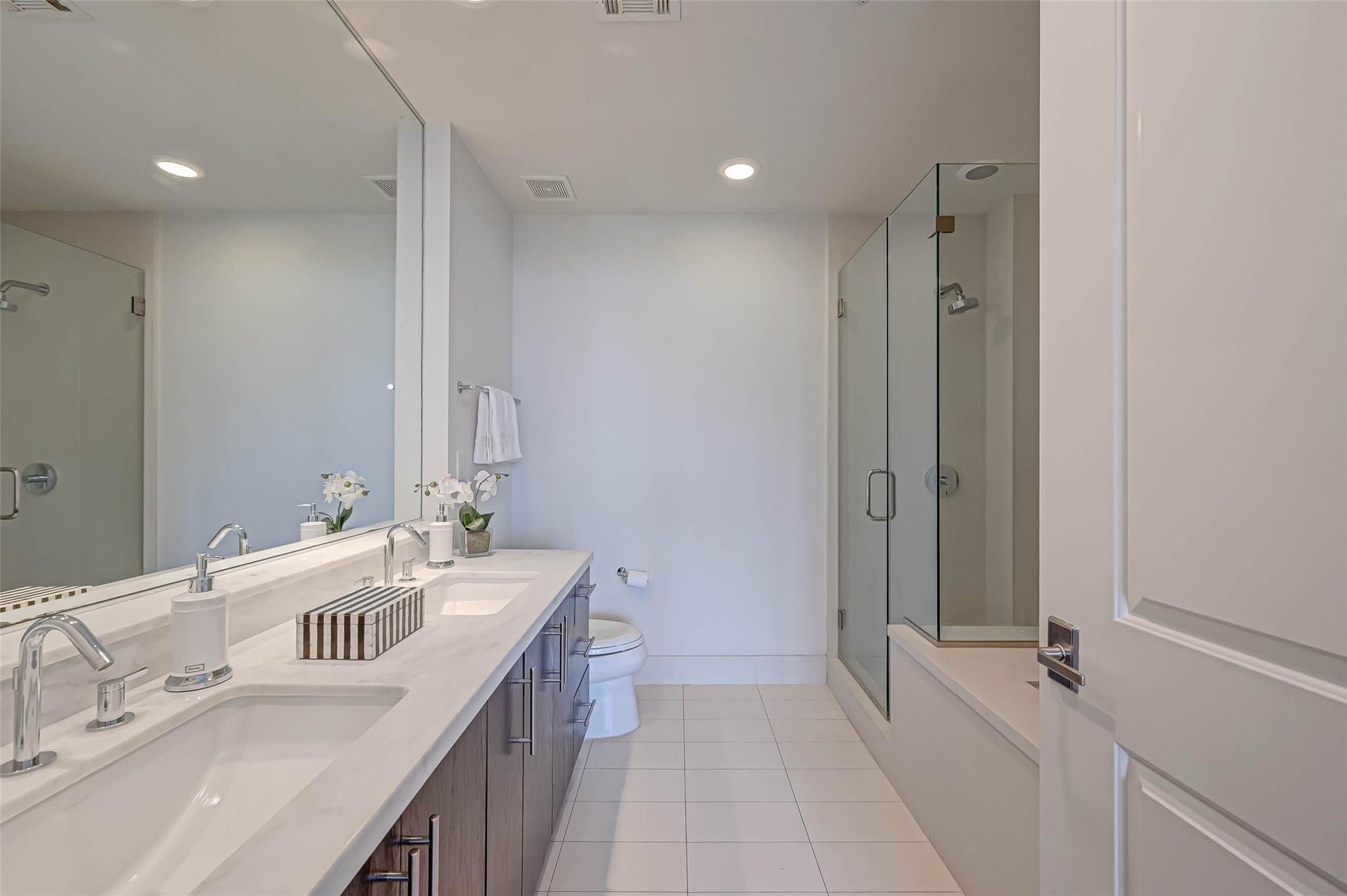 2207 Bancroft Street # 1202