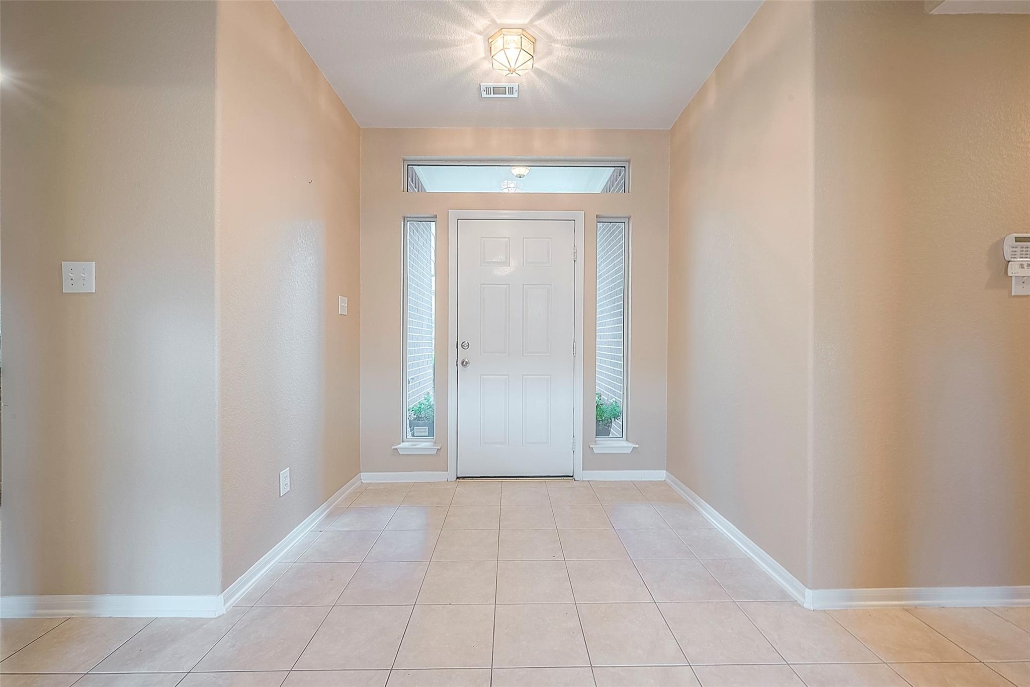 134 E Foxbriar Forest Circle