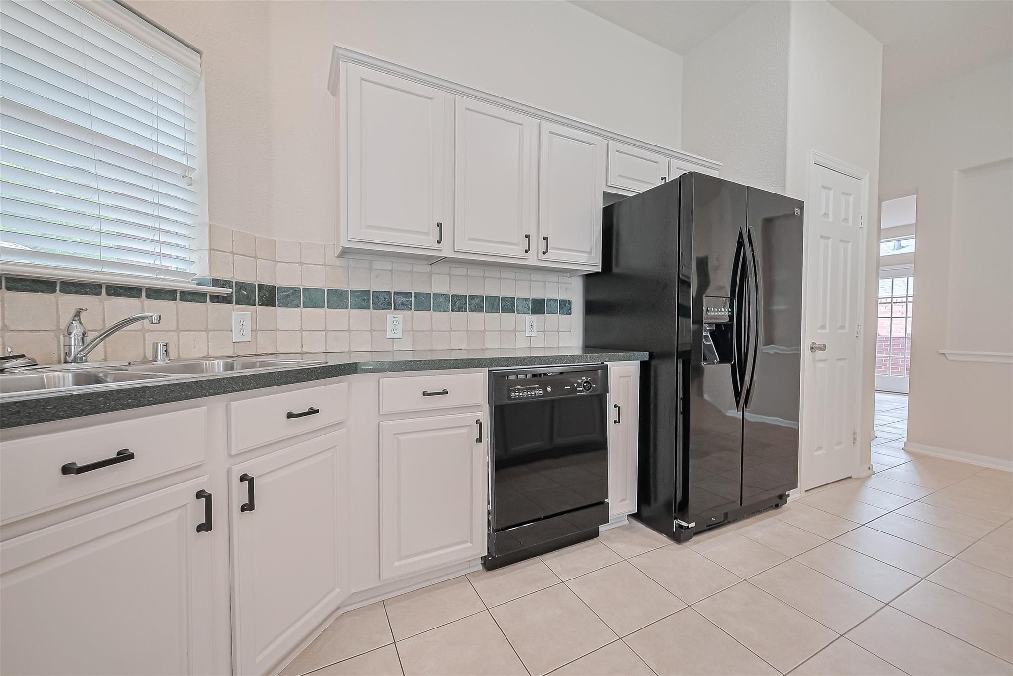 134 E Foxbriar Forest Circle