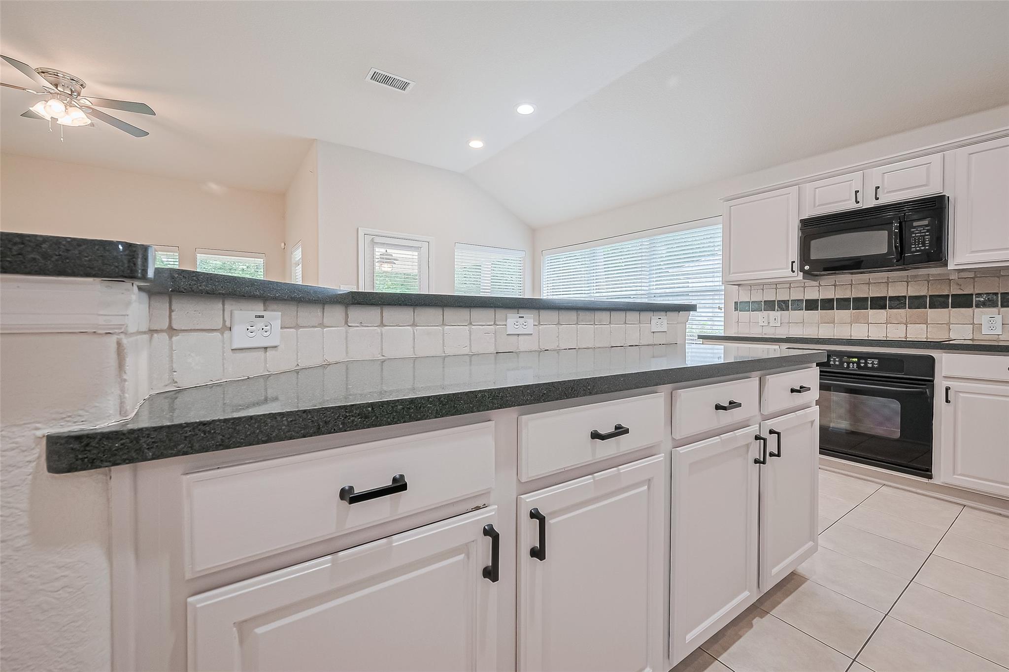 134 E Foxbriar Forest Circle