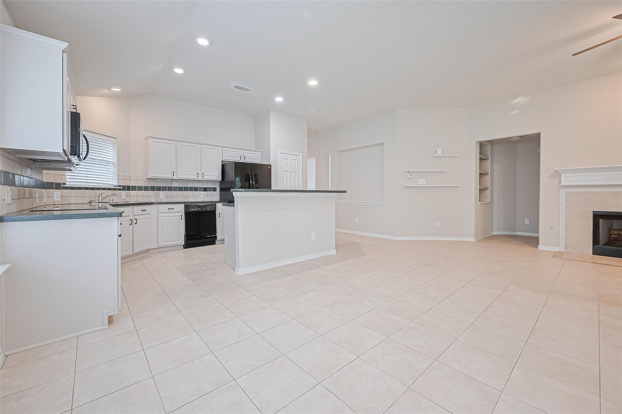 134 E Foxbriar Forest Circle