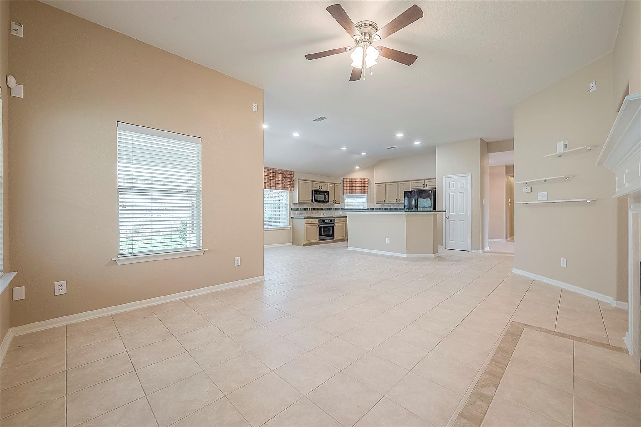 134 E Foxbriar Forest Circle