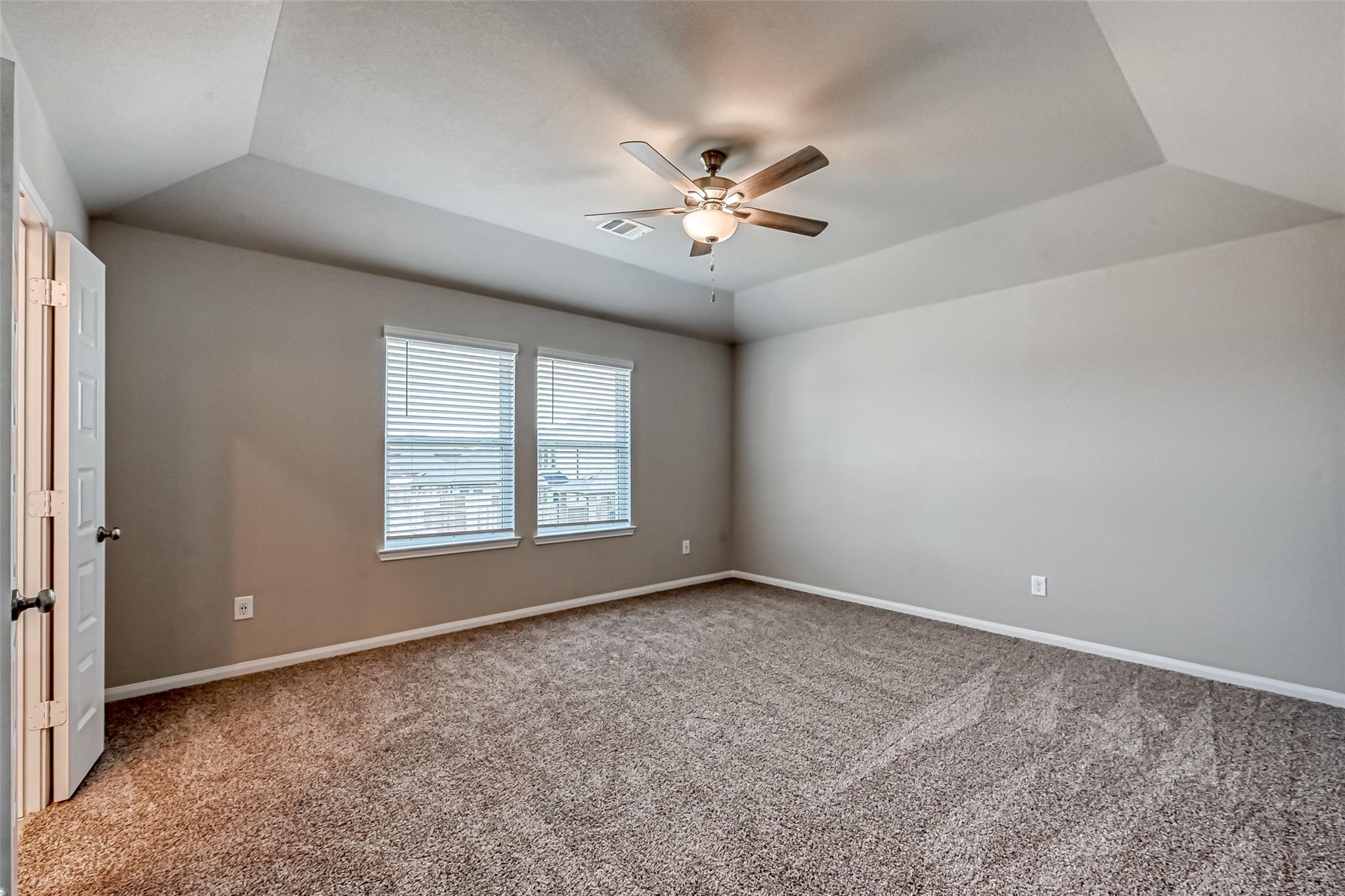 17629 Rosette Grass Drive