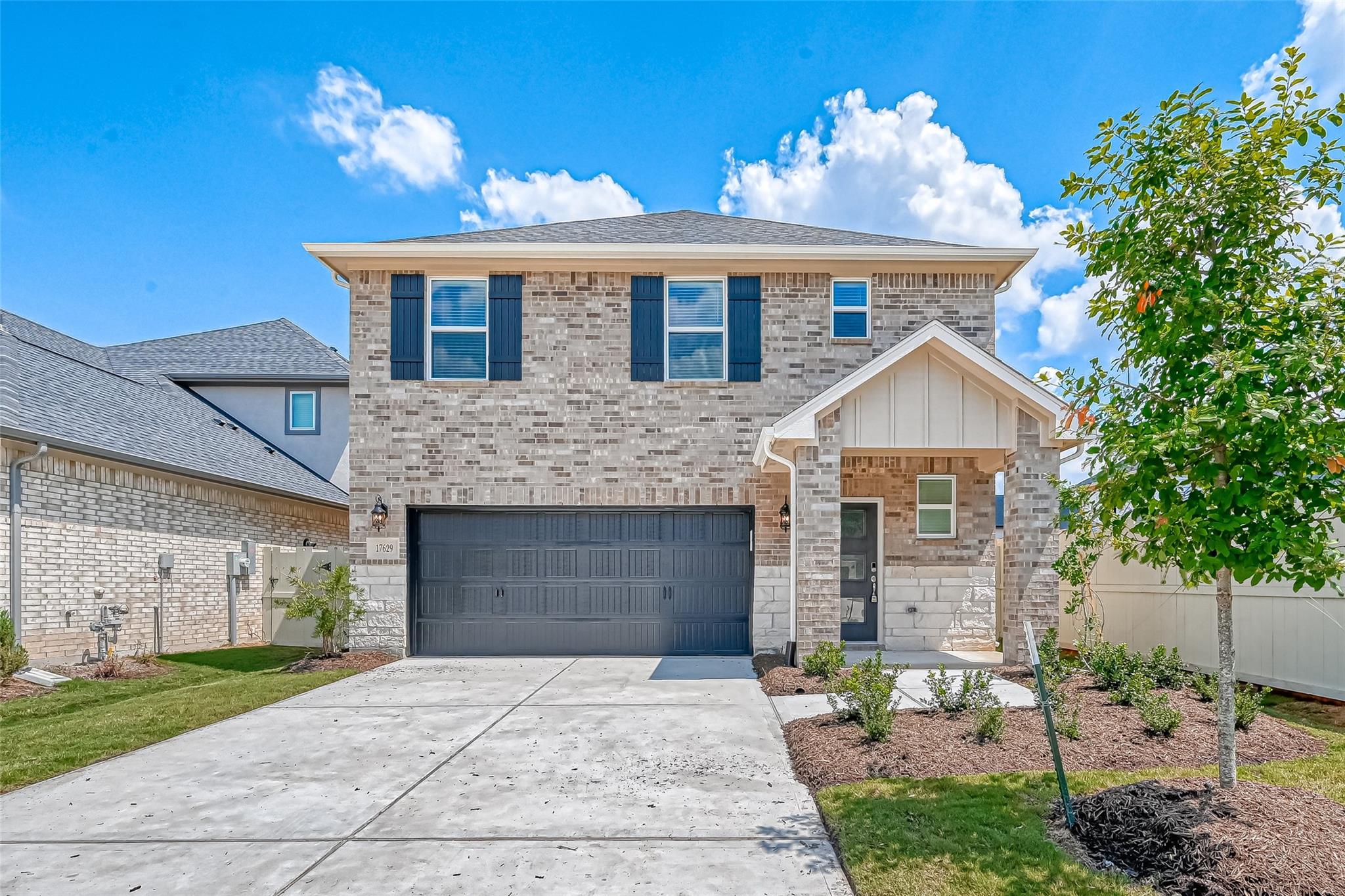 17629 Rosette Grass Drive