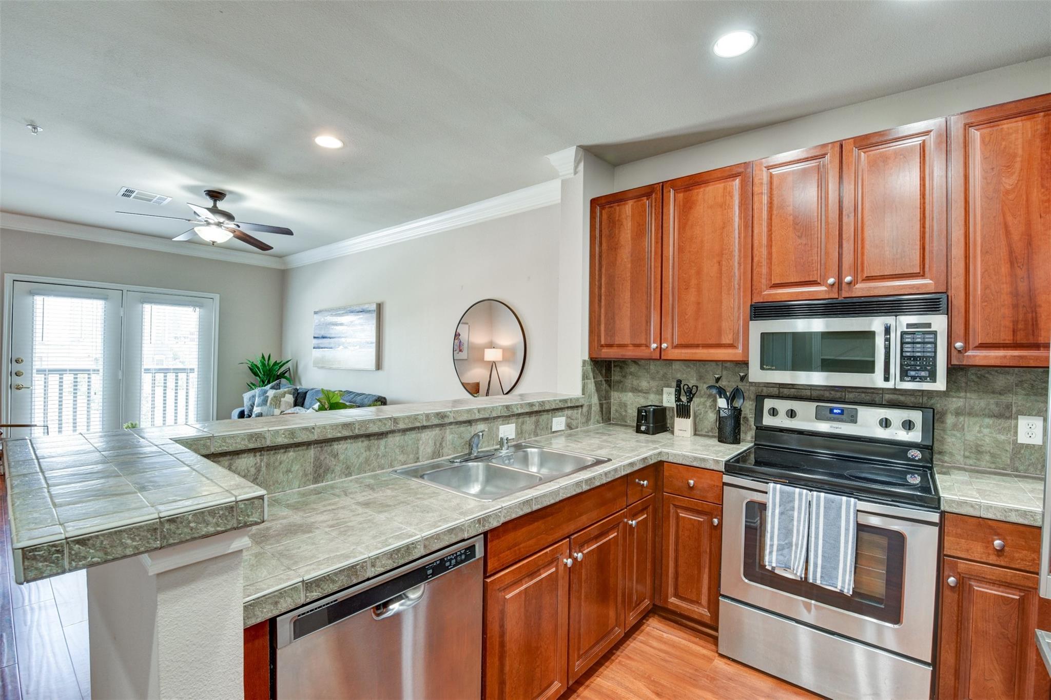 2400 Mccue Road # 448