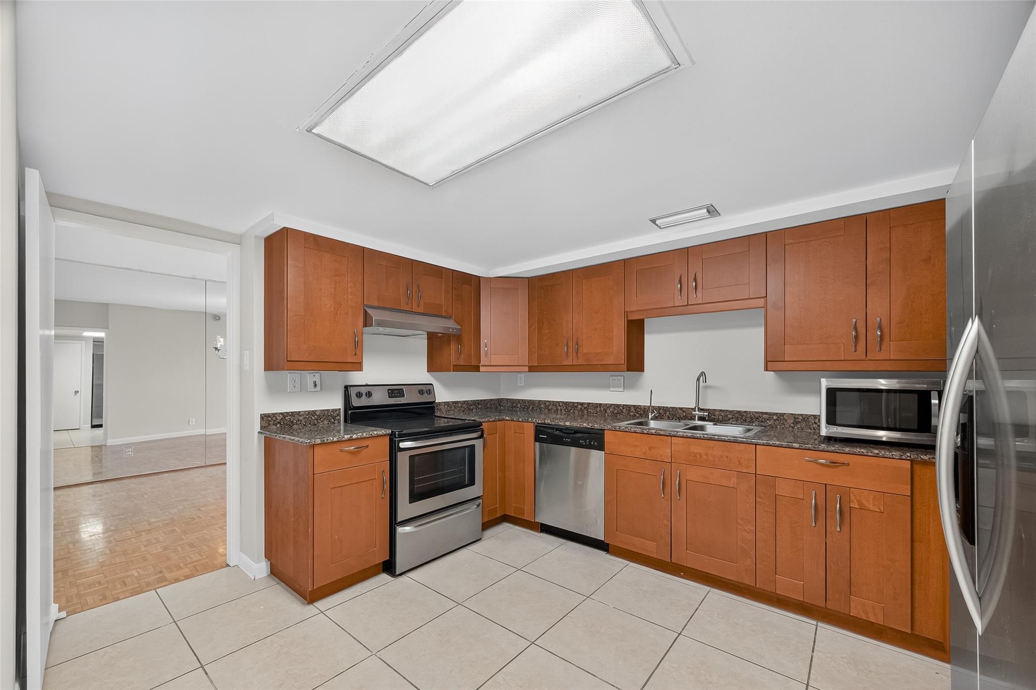 5001 Woodway Drive # 1804