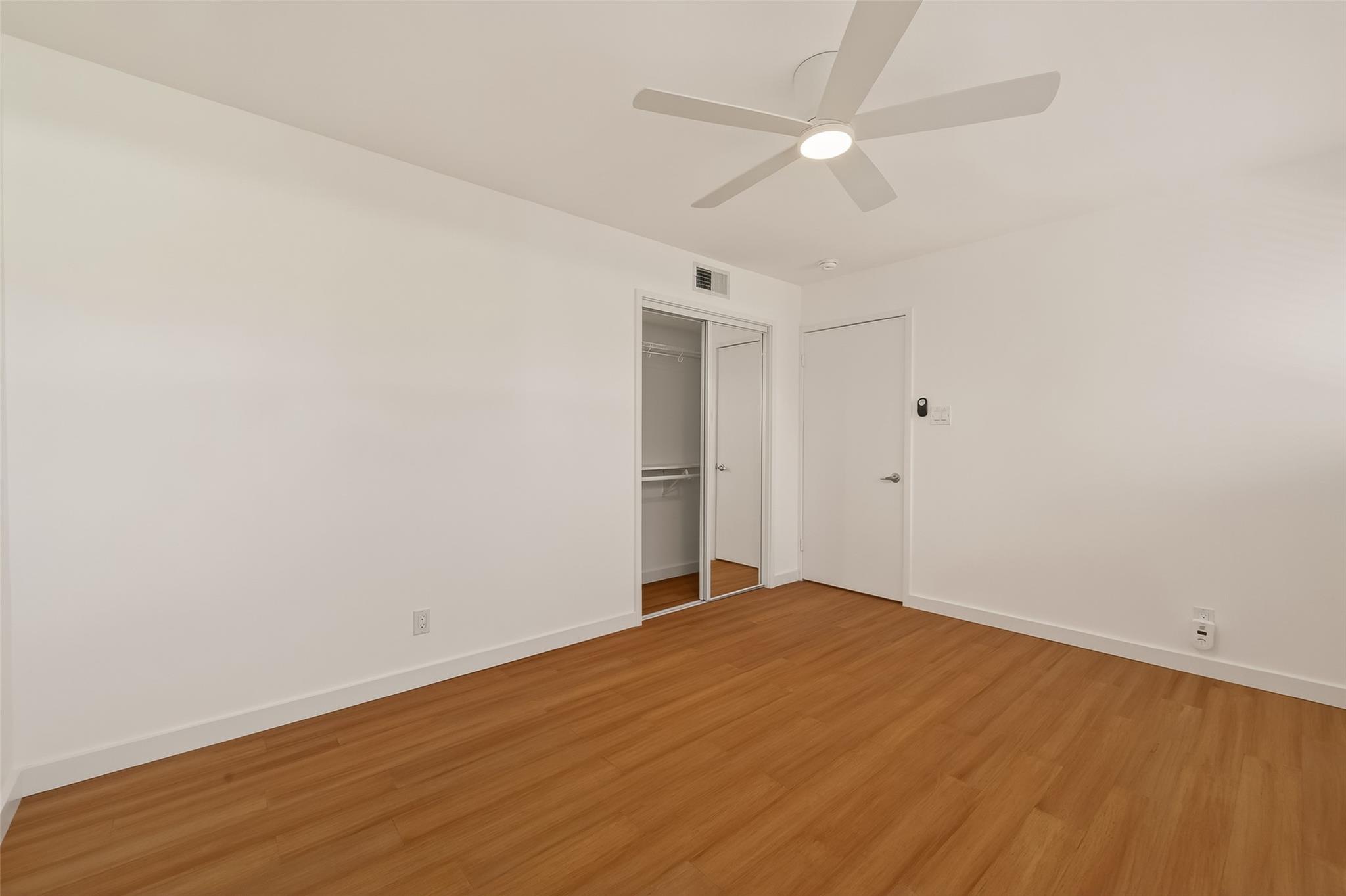 5115 Del Monte Drive Unit: 4/D