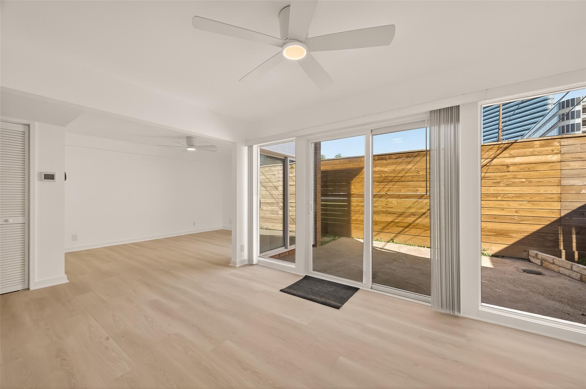 5115 Del Monte Drive Unit: 4/D