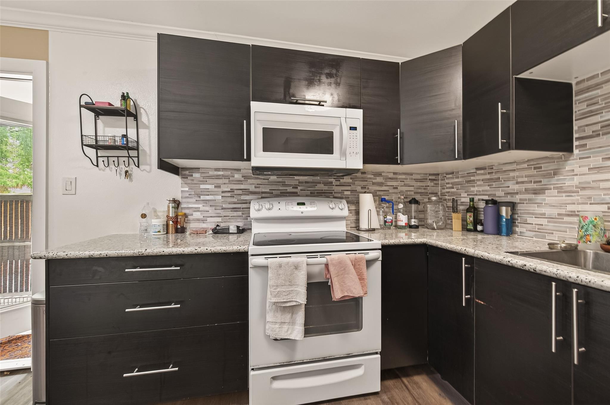 3934 W Alabama Street # 4